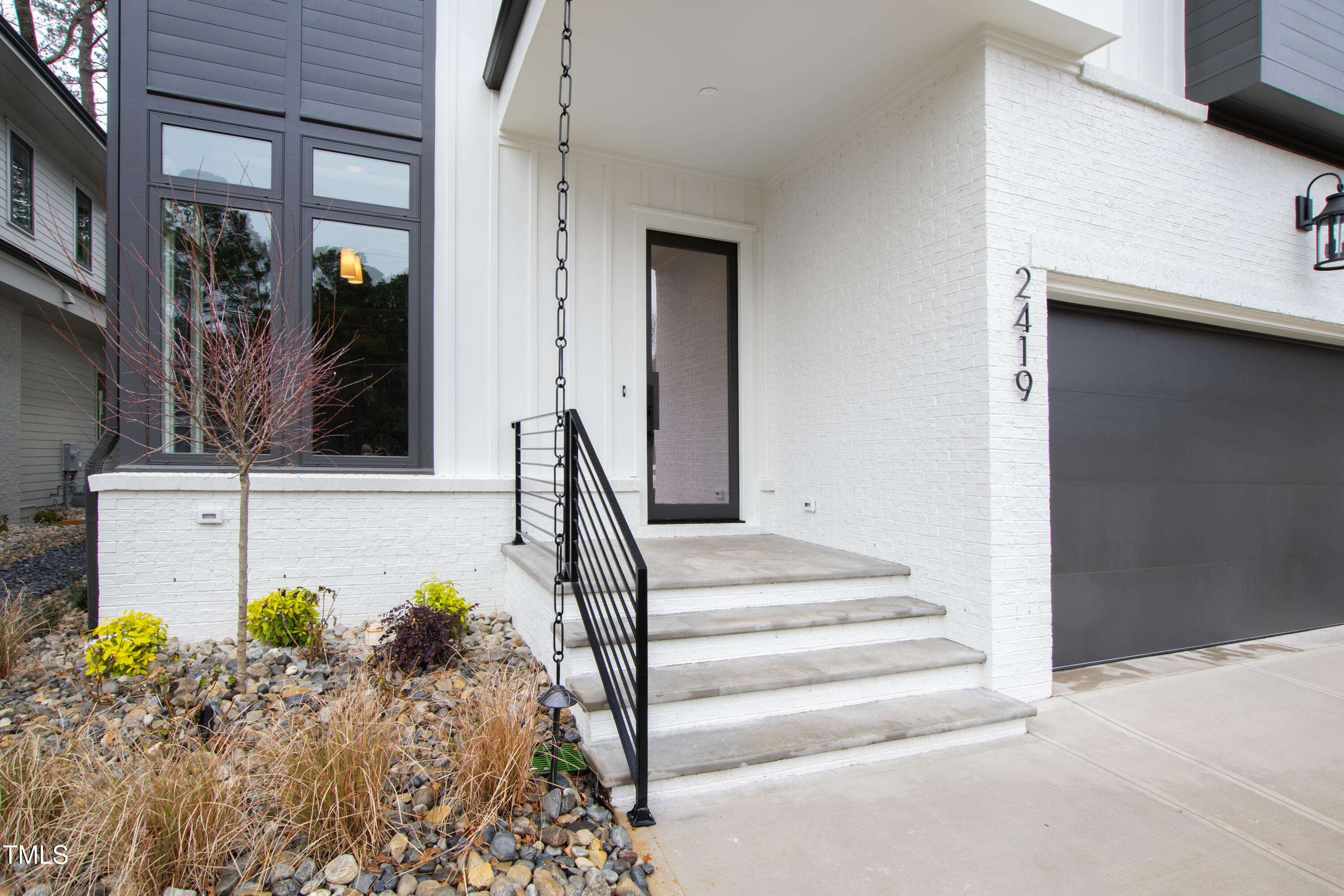 2419 Mayview Road