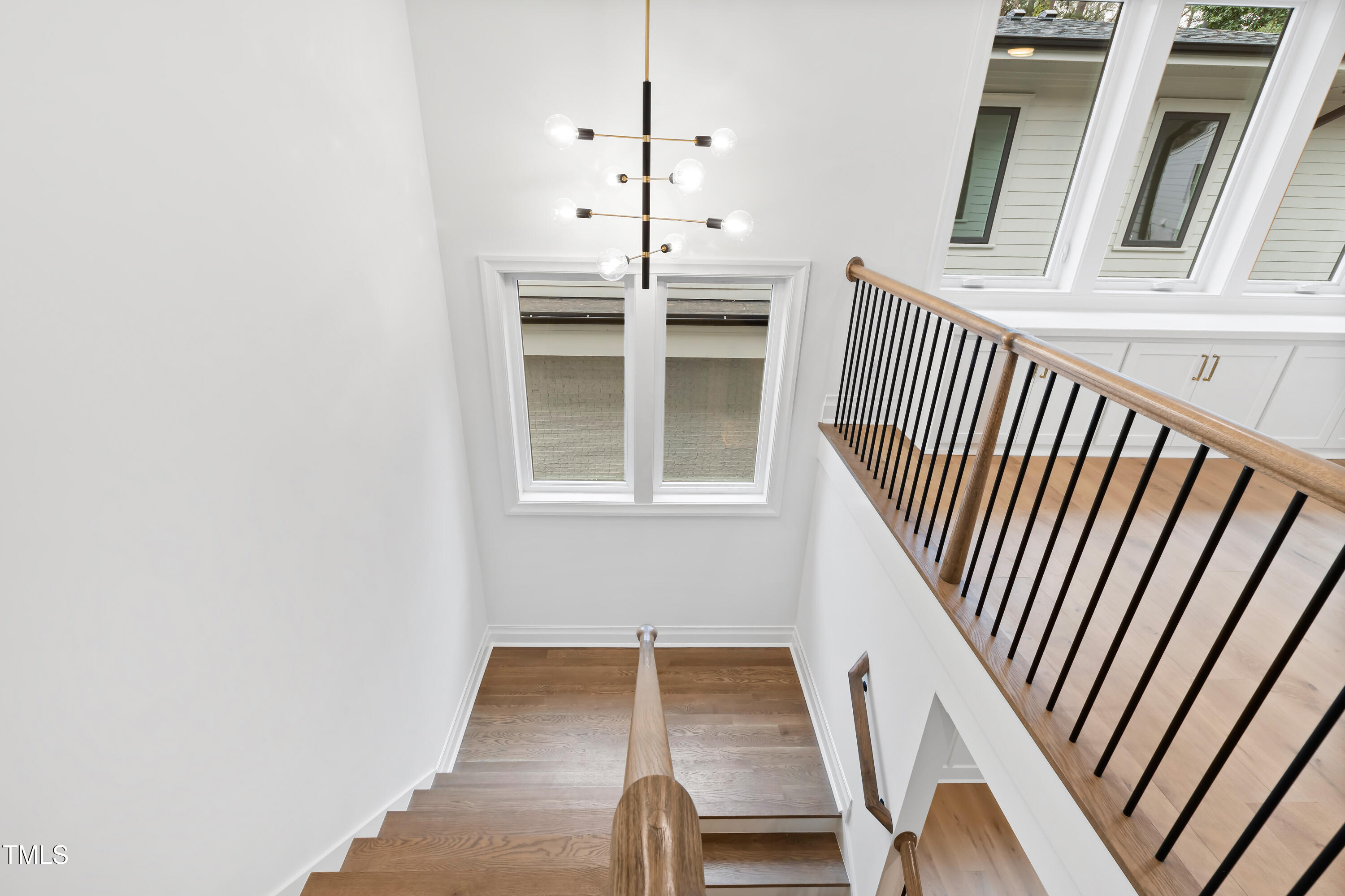 2419 Mayview Road