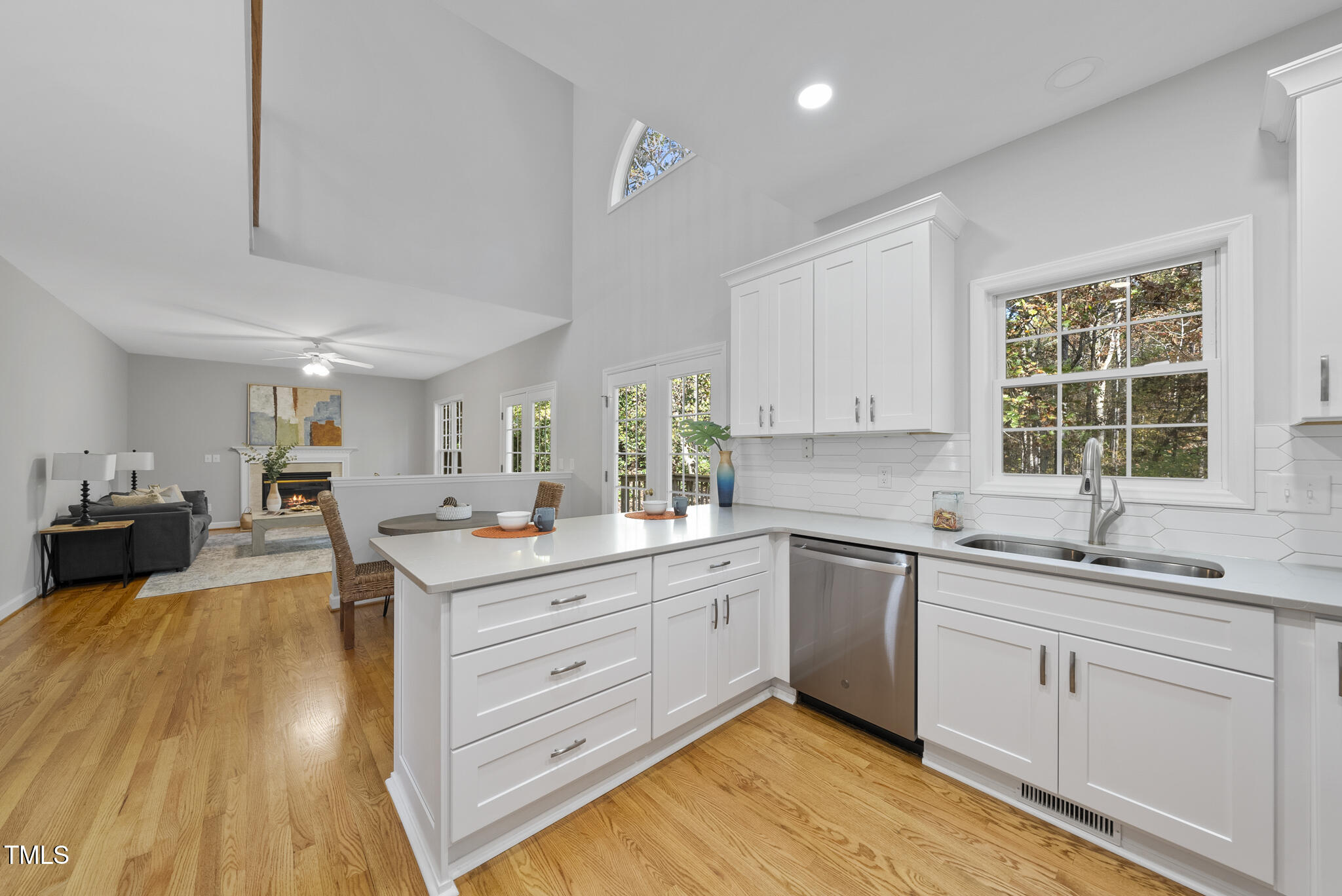 801 Jamestown Road