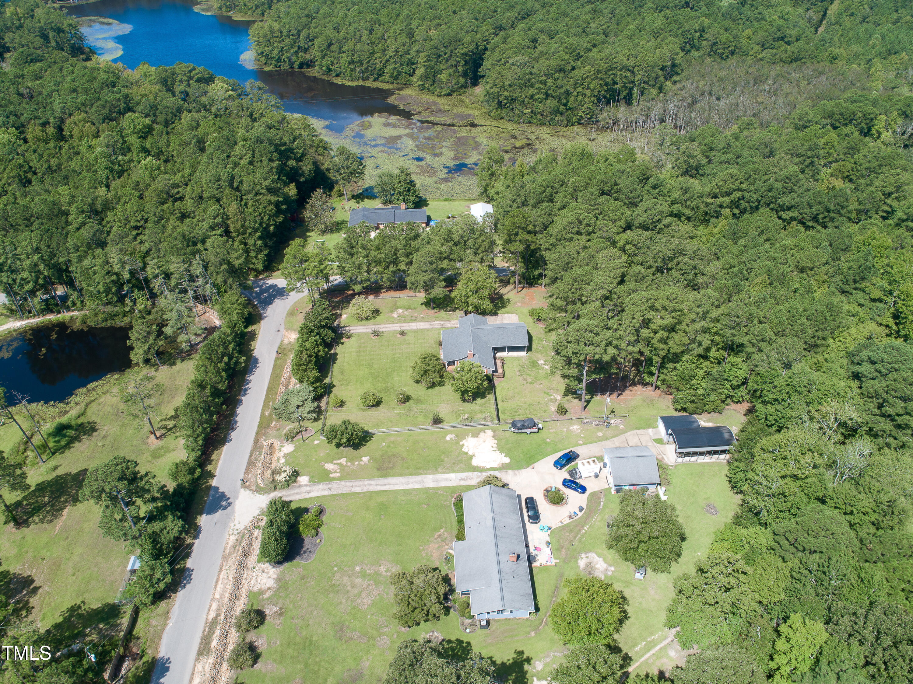 362 Lakeview Drive
