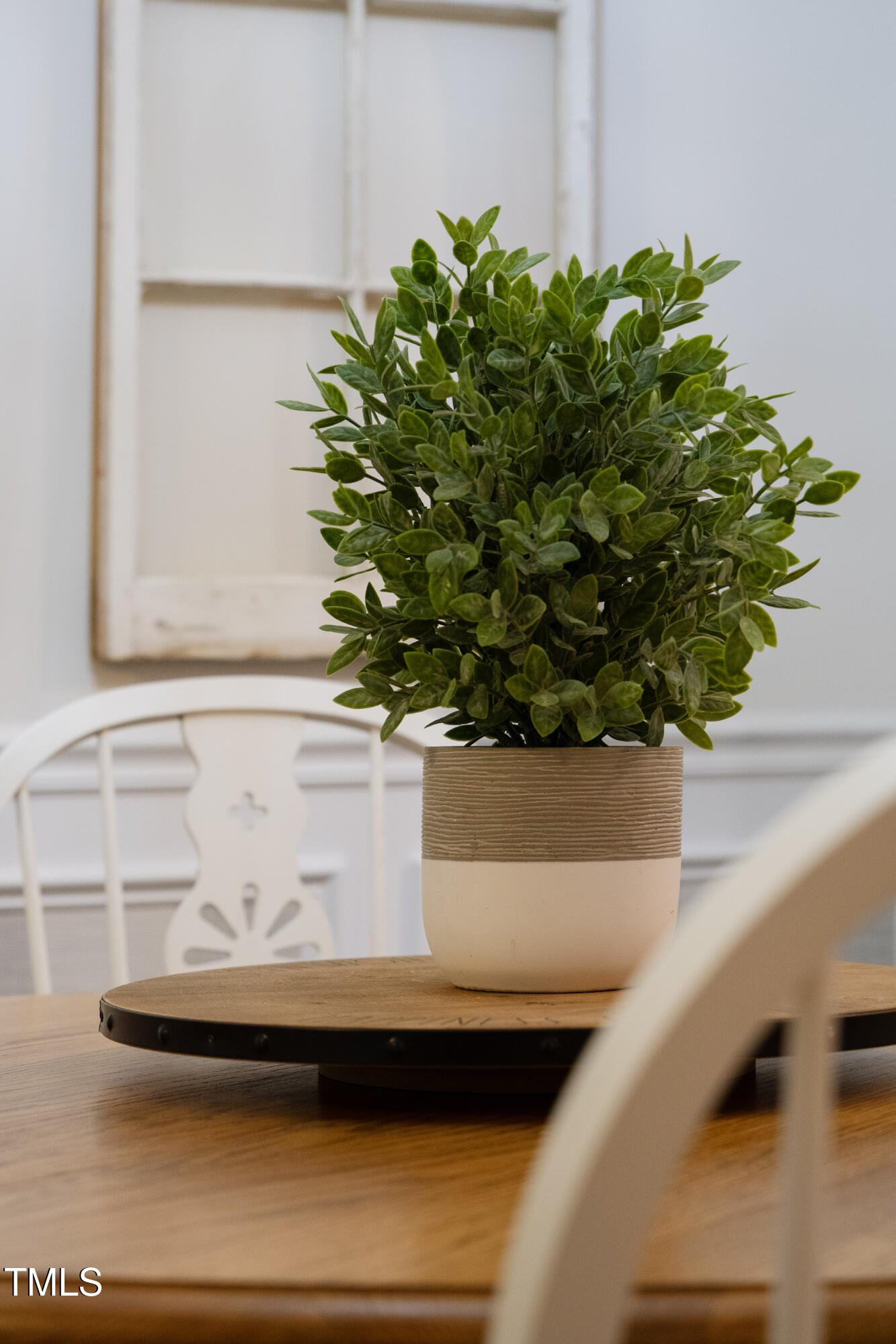 5927 Cameo Glass Way