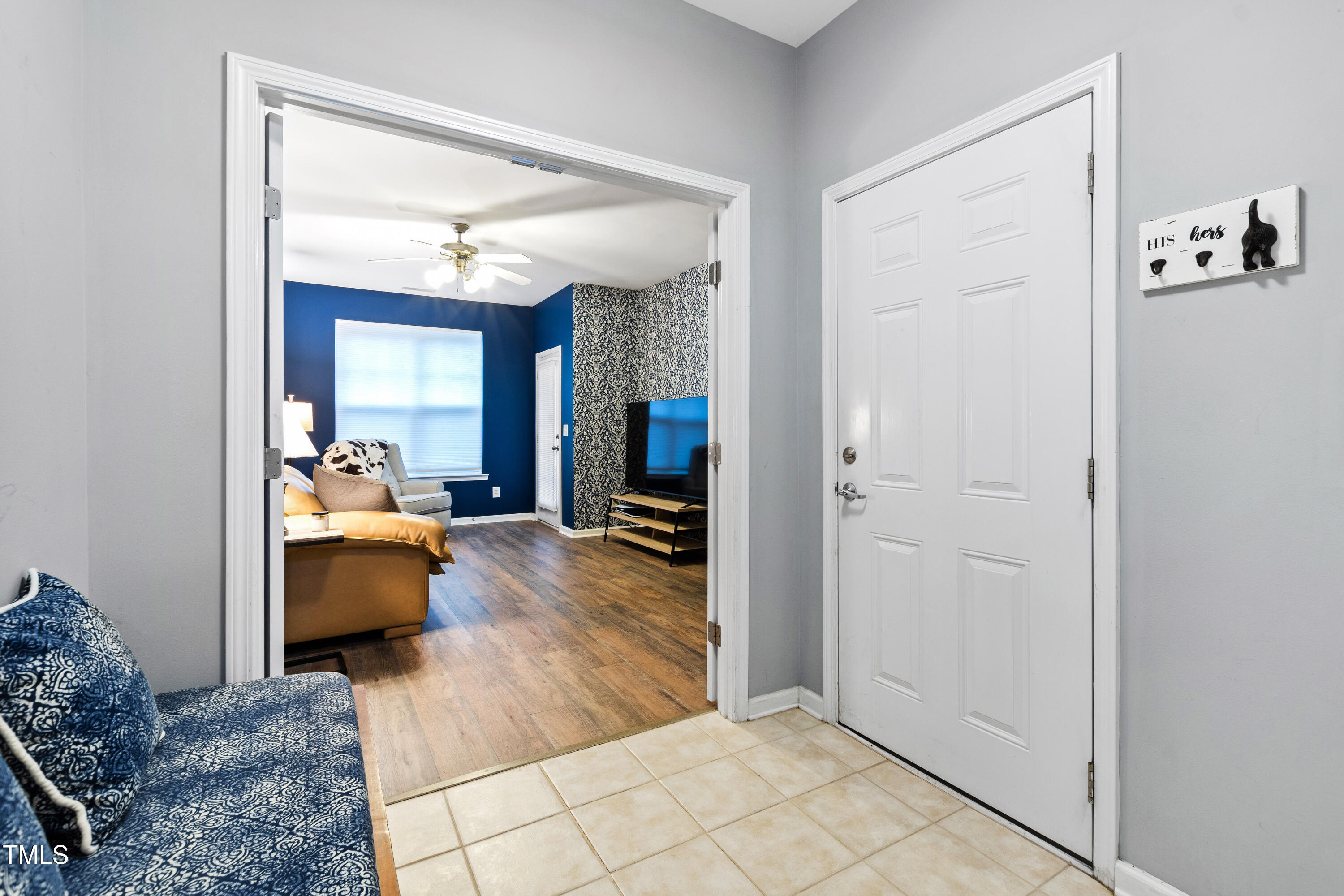 5927 Cameo Glass Way