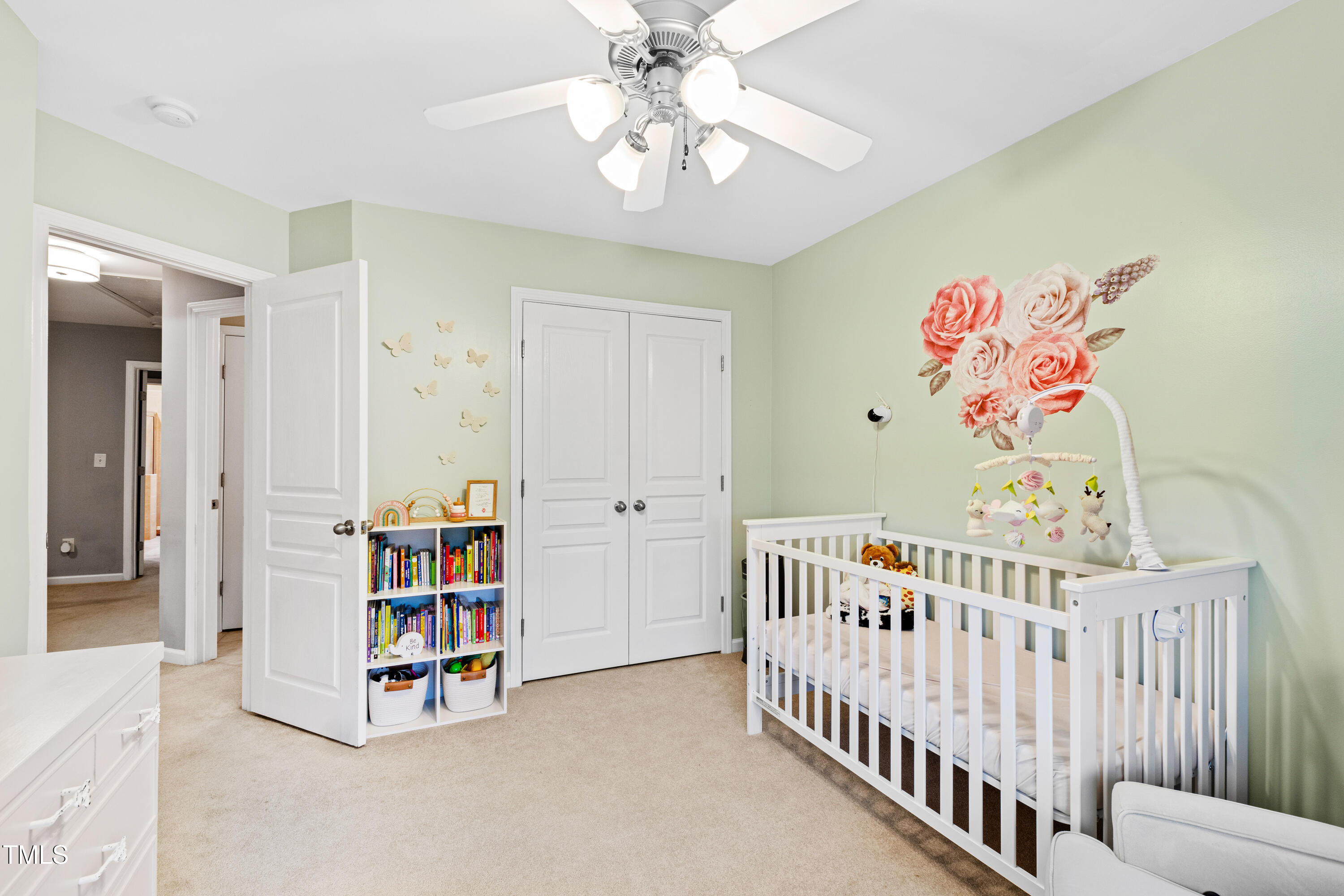 5927 Cameo Glass Way