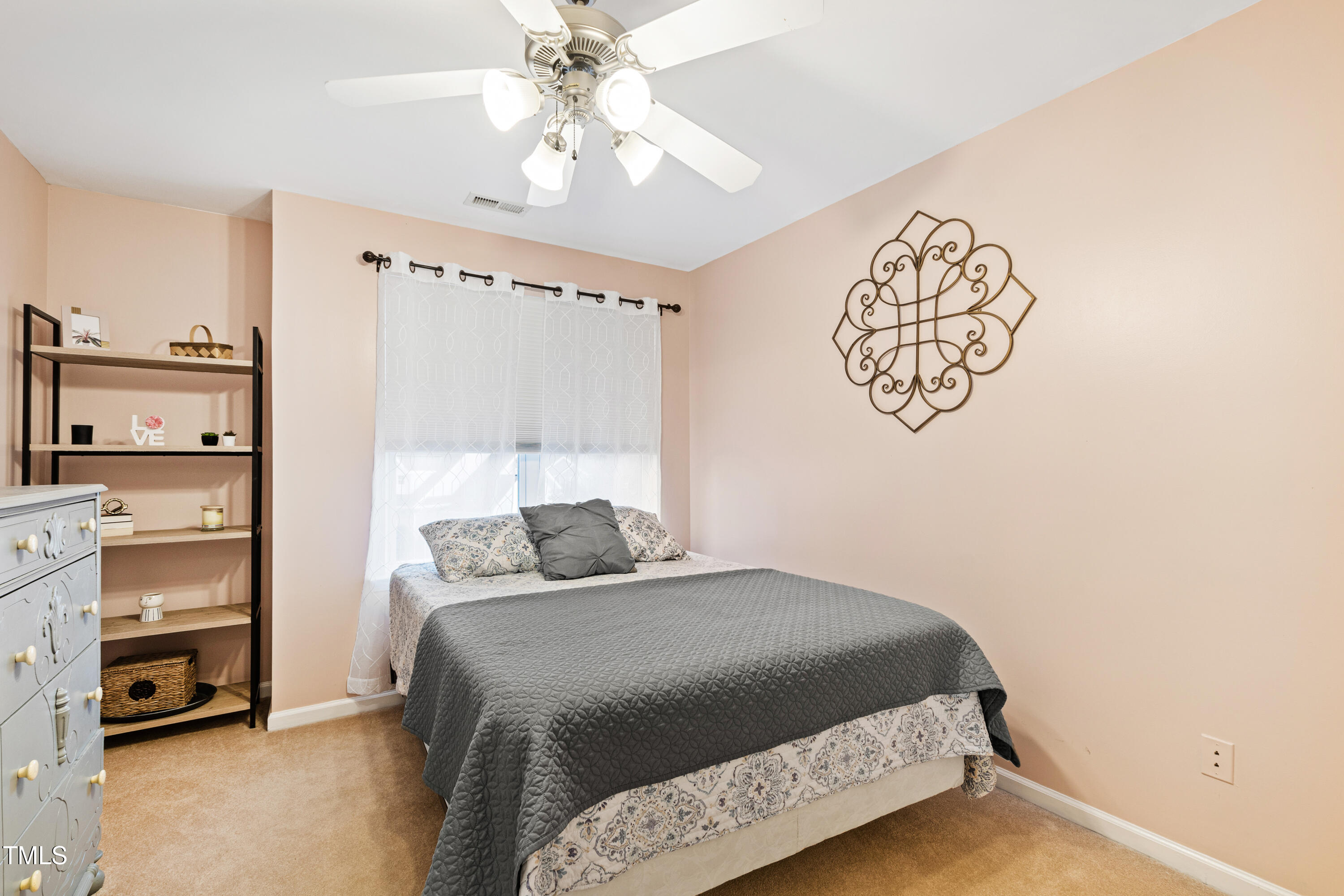 5927 Cameo Glass Way