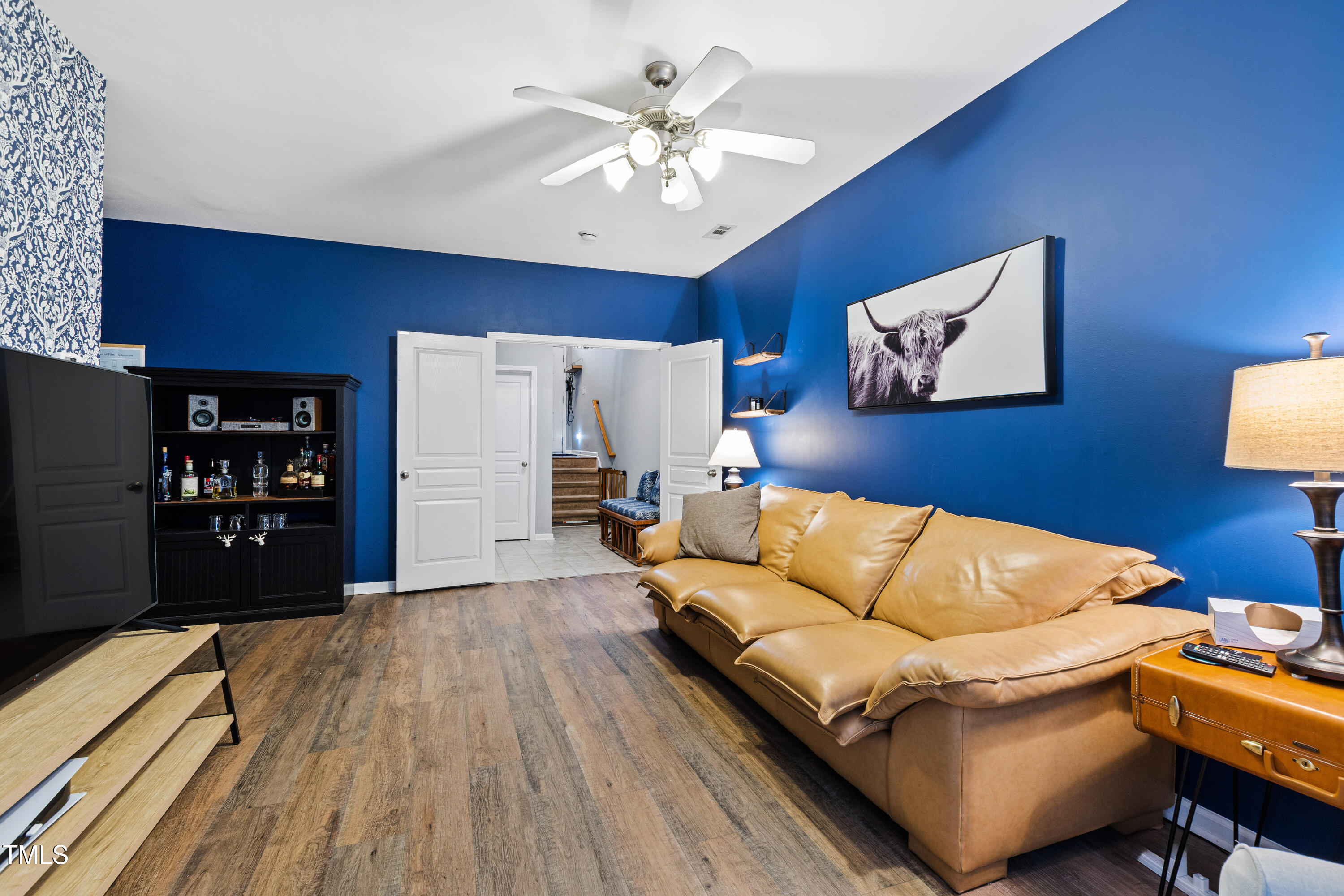 5927 Cameo Glass Way