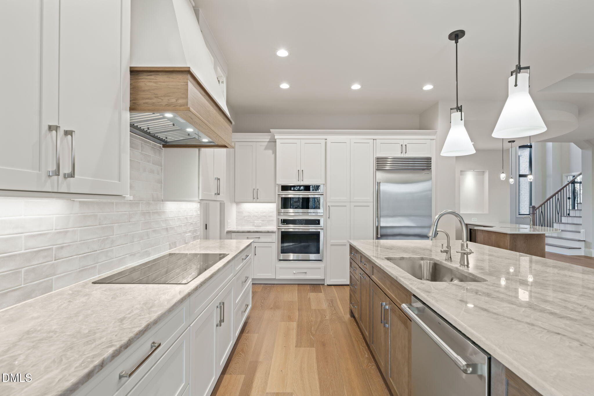 9125 Overlook Crest Drive