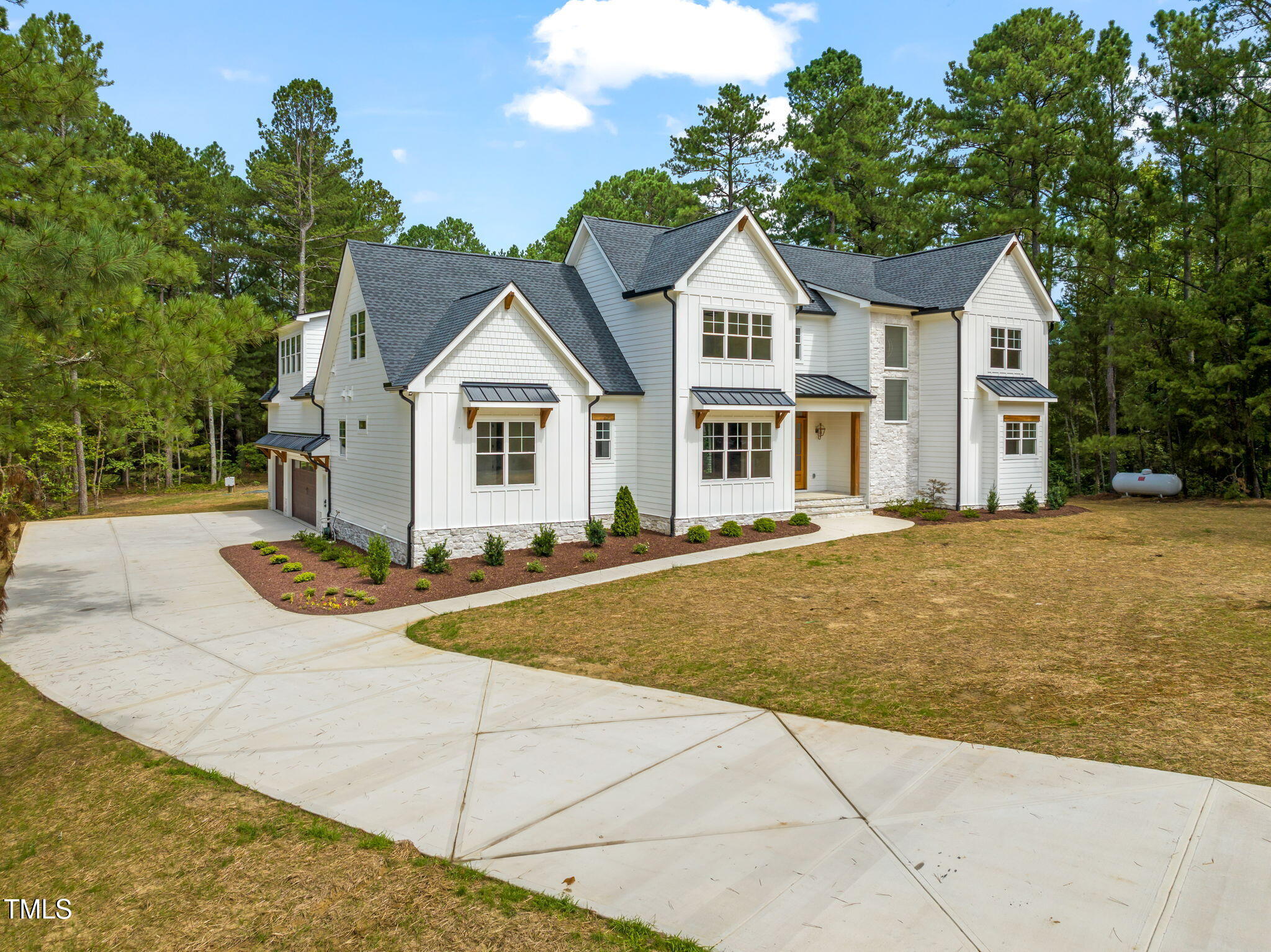 6225 Horse Fly Trail