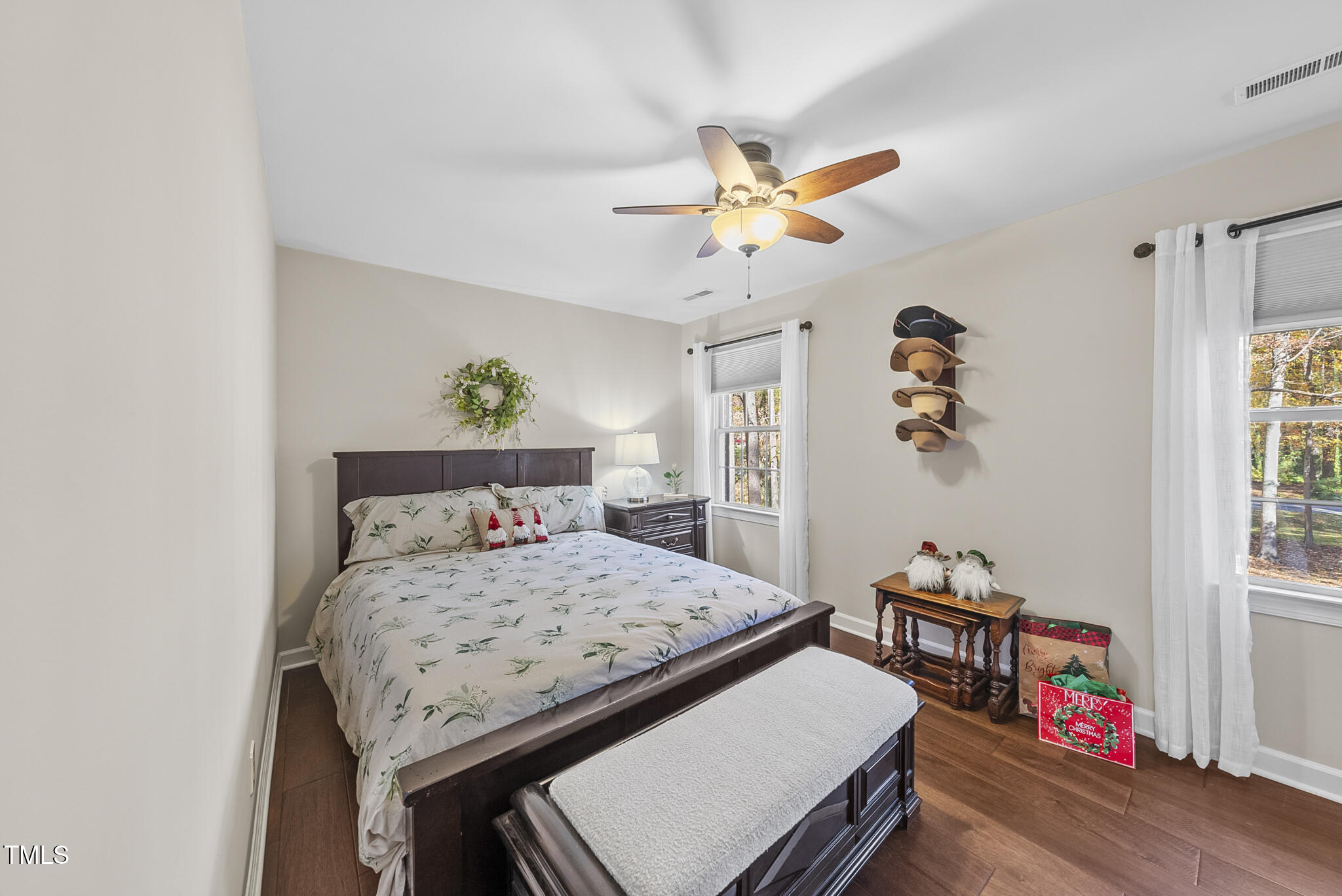 8009 Hollander Place