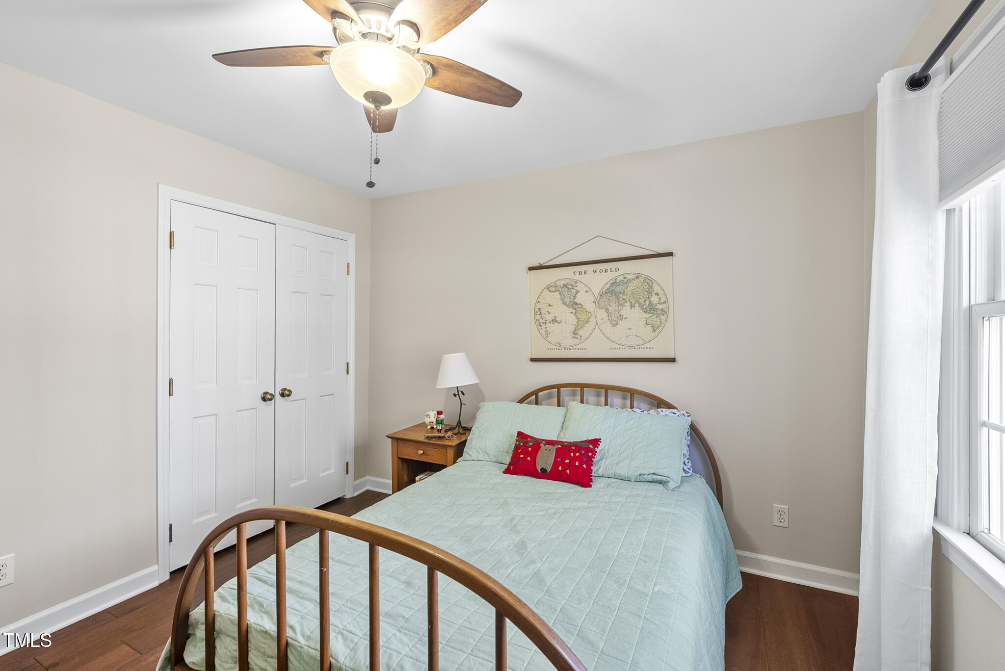 8009 Hollander Place