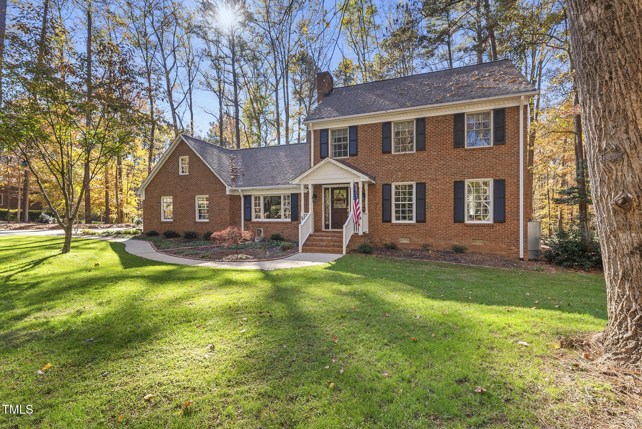 8009 Hollander Place