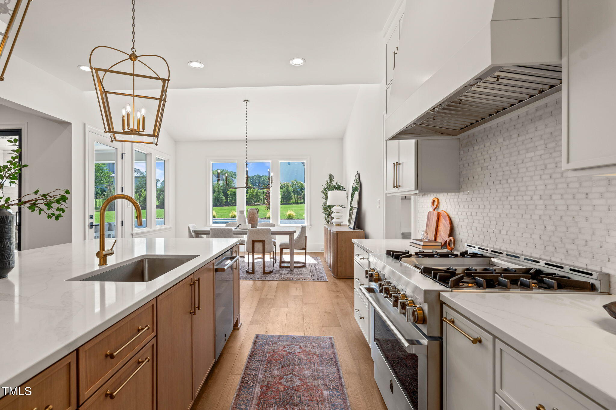 1608 Legacy Ridge Lane