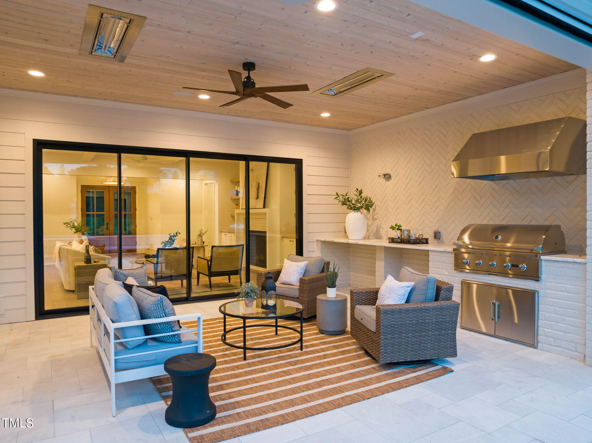 1608 Legacy Ridge Lane