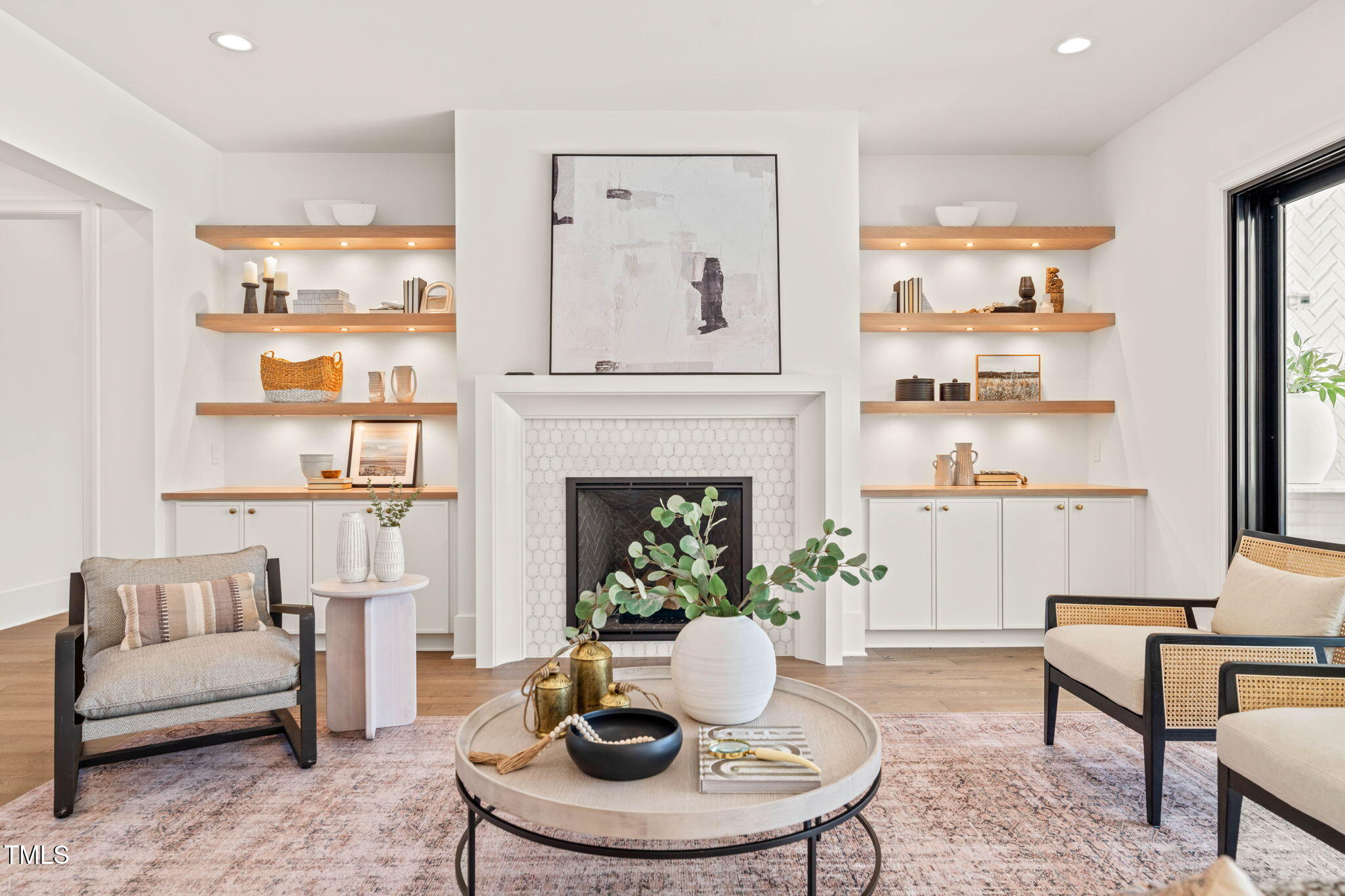 1608 Legacy Ridge Lane