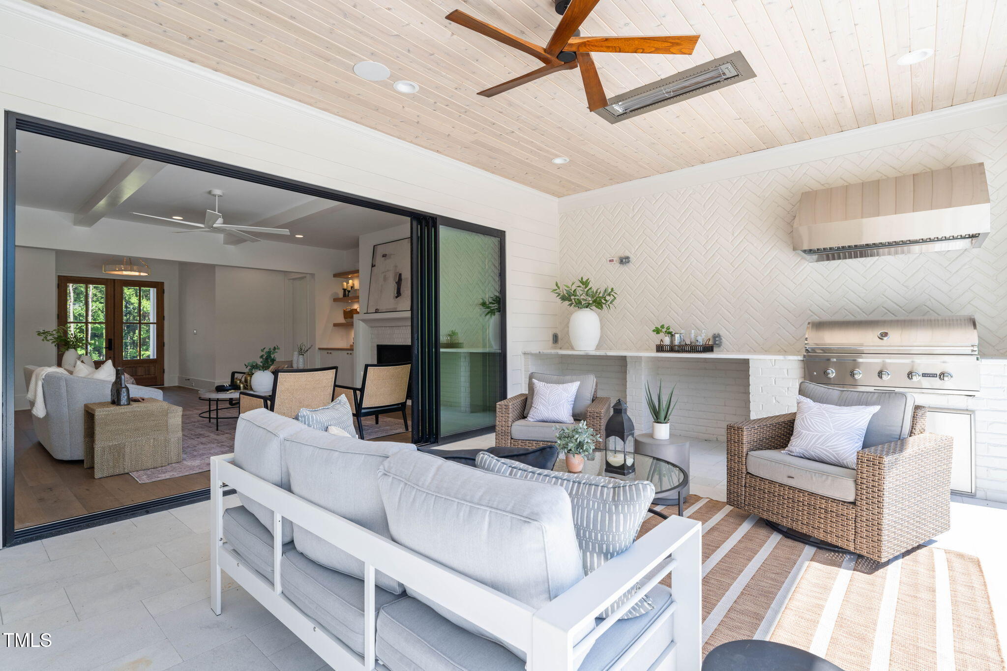 1608 Legacy Ridge Lane