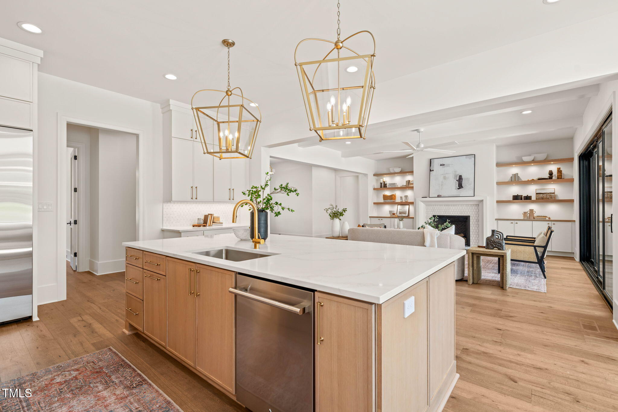 1608 Legacy Ridge Lane