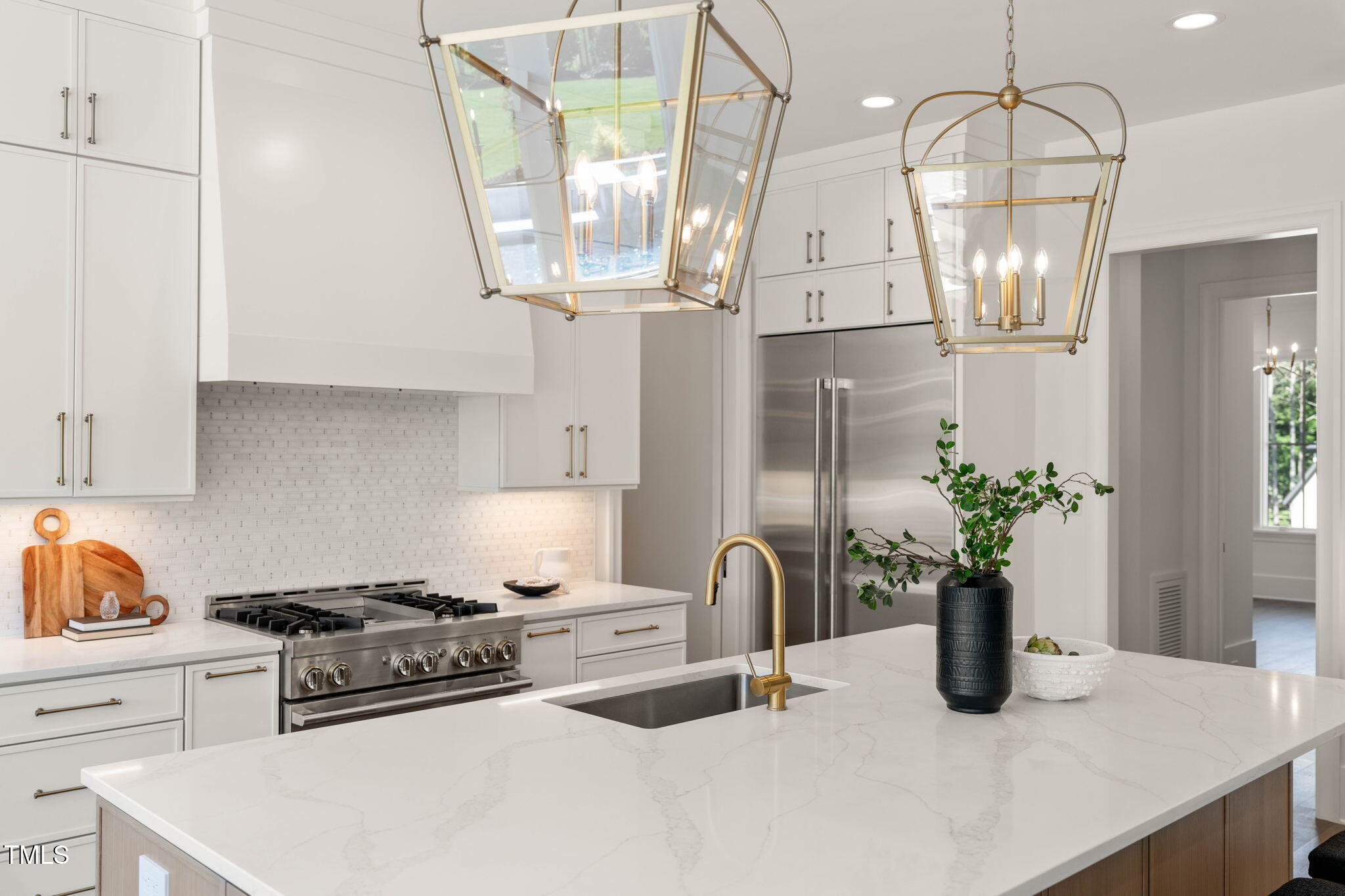 1608 Legacy Ridge Lane