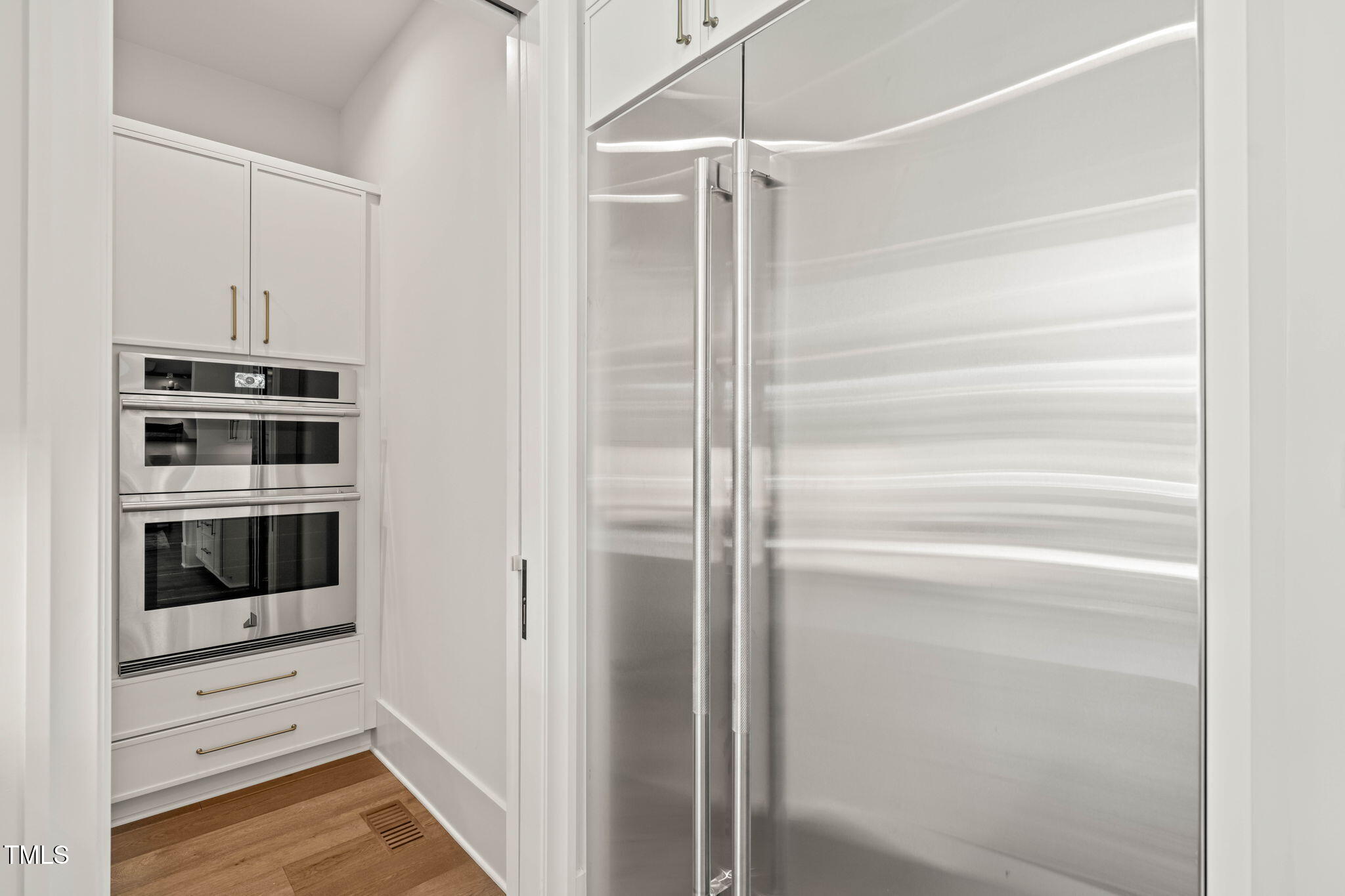 1608 Legacy Ridge Lane