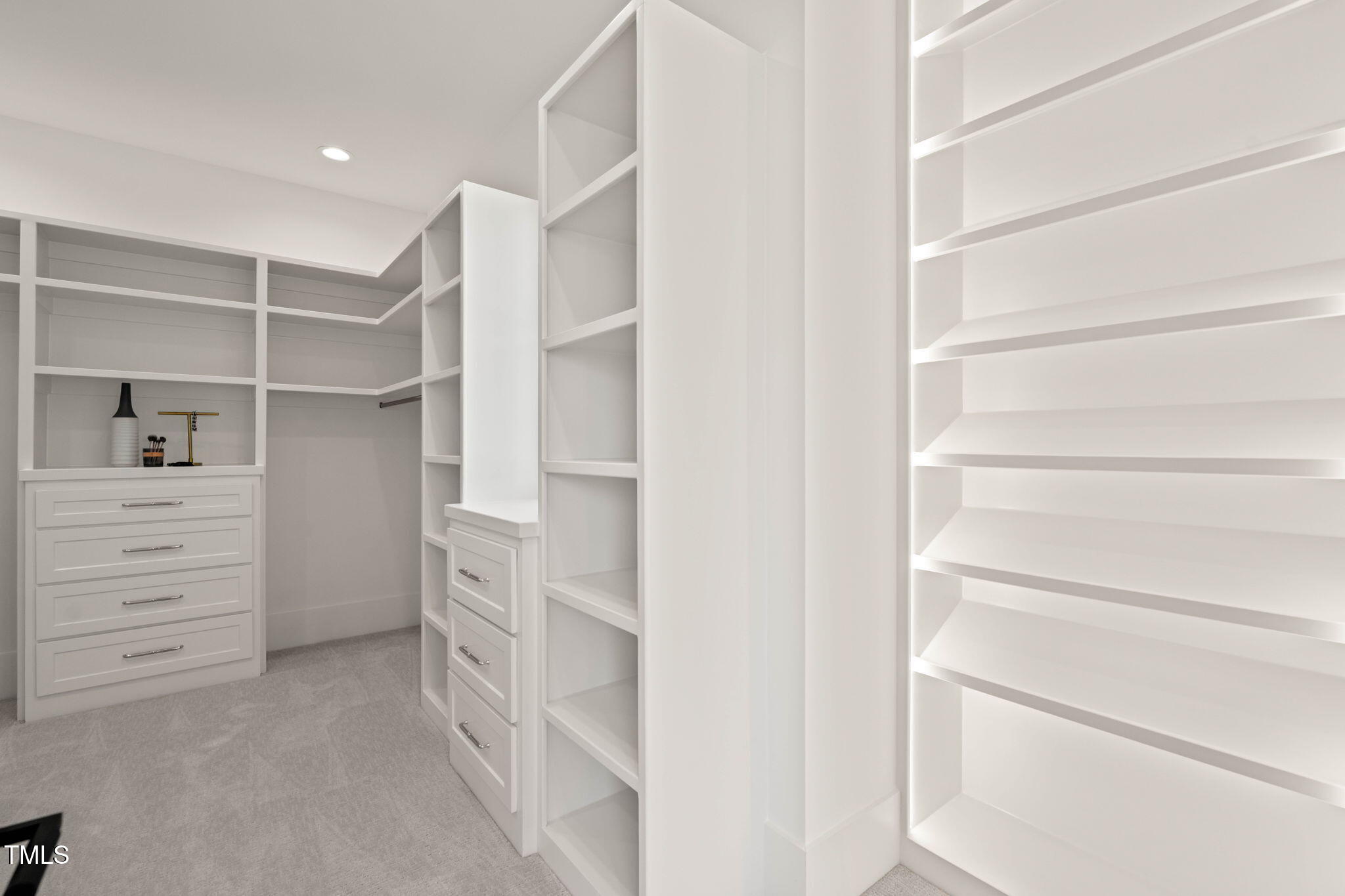 1608 Legacy Ridge Lane