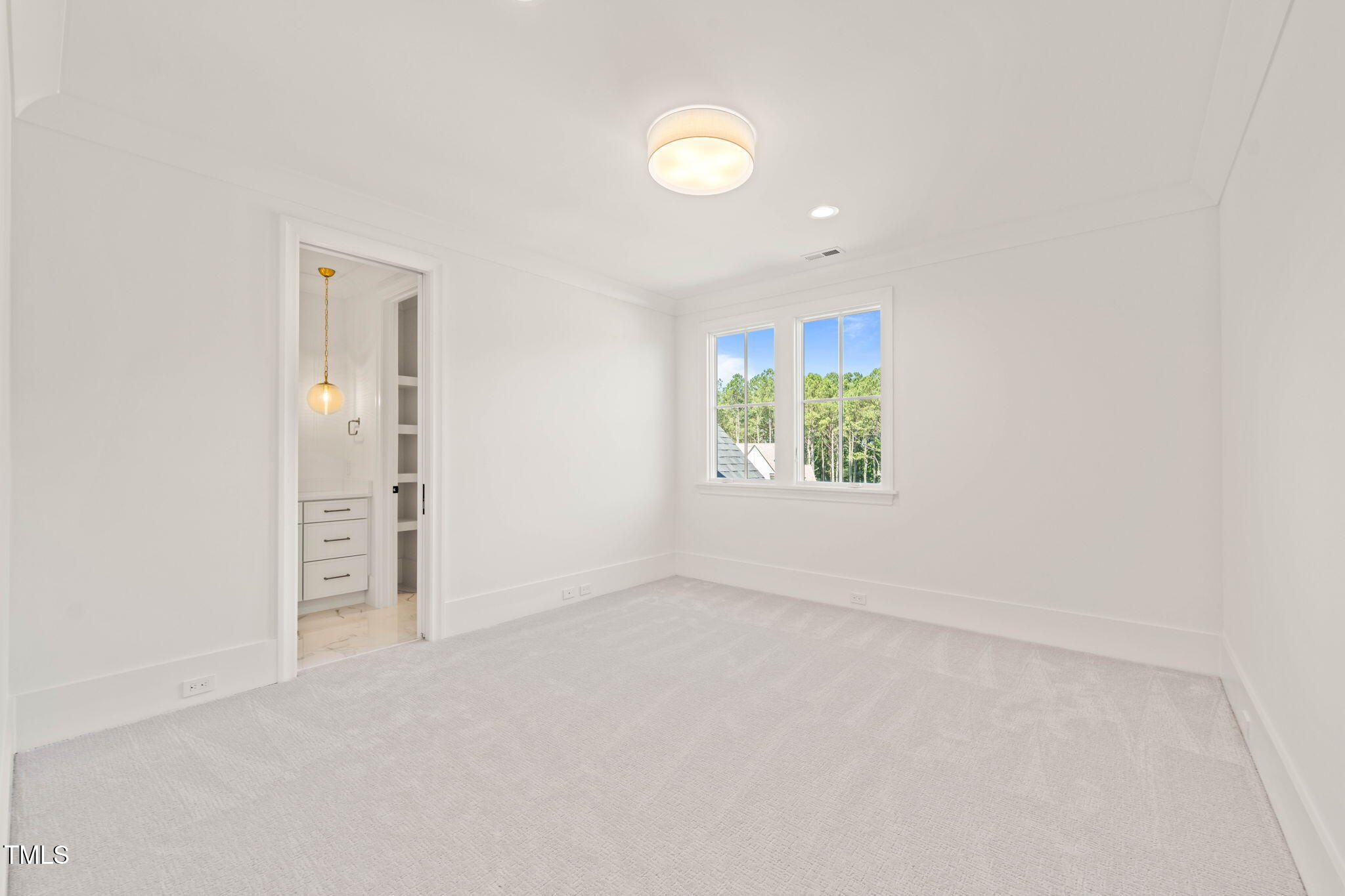 1608 Legacy Ridge Lane