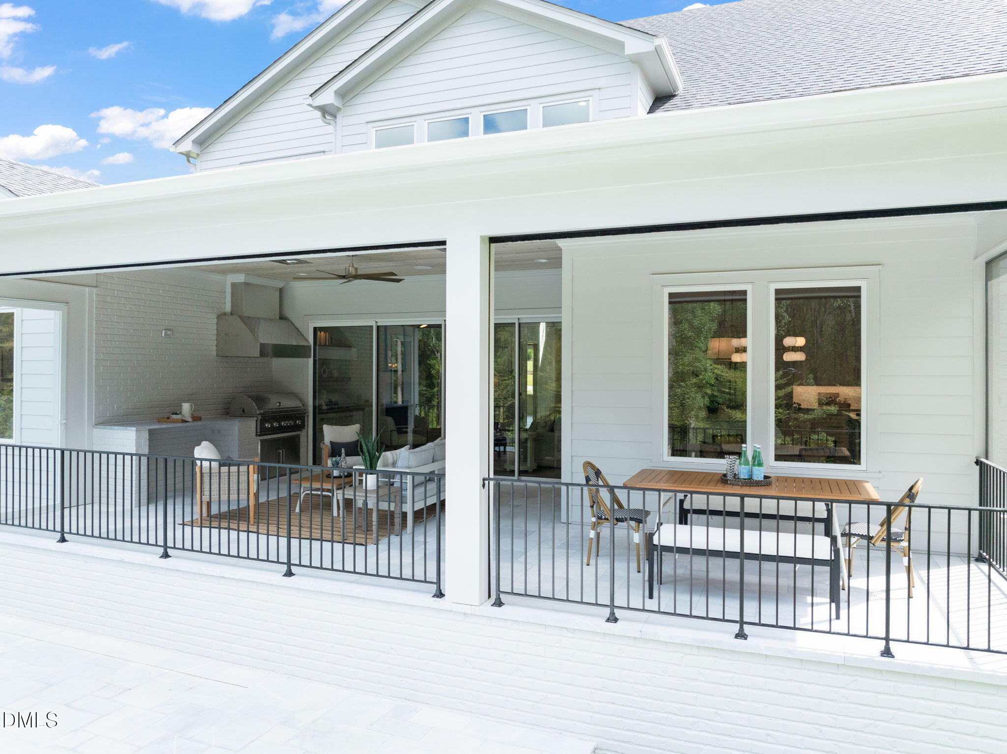 1609 Legacy Ridge Lane
