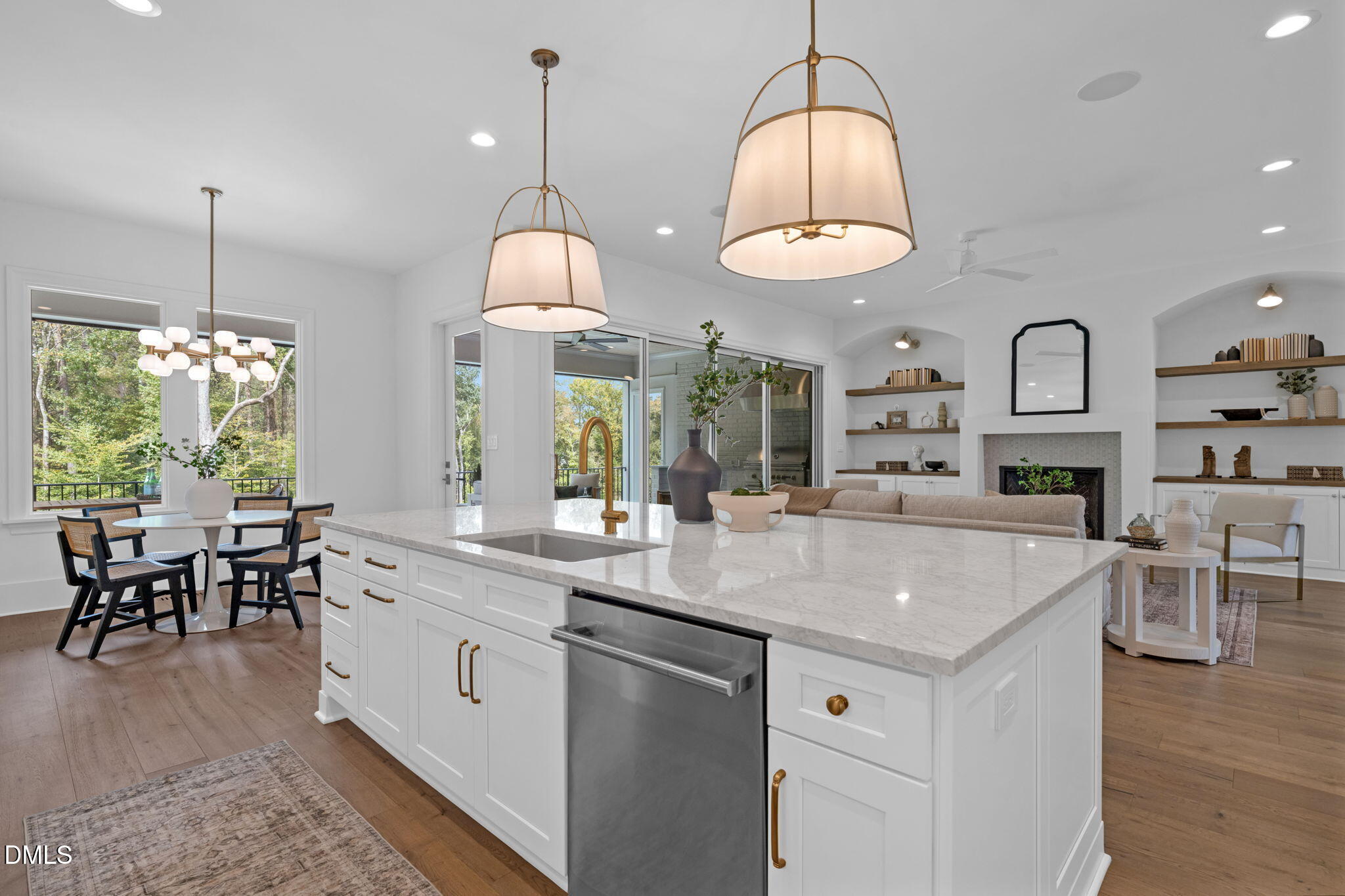 1609 Legacy Ridge Lane