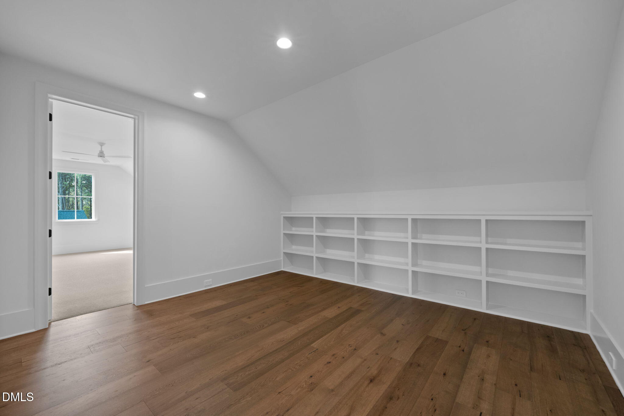 1609 Legacy Ridge Lane