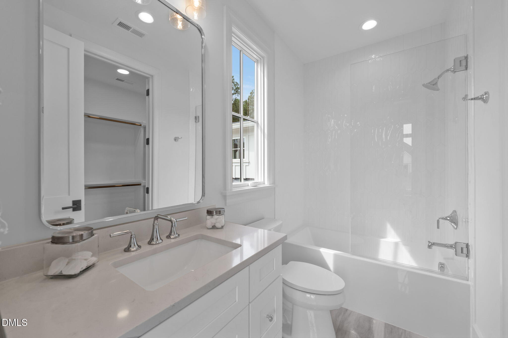 1609 Legacy Ridge Lane