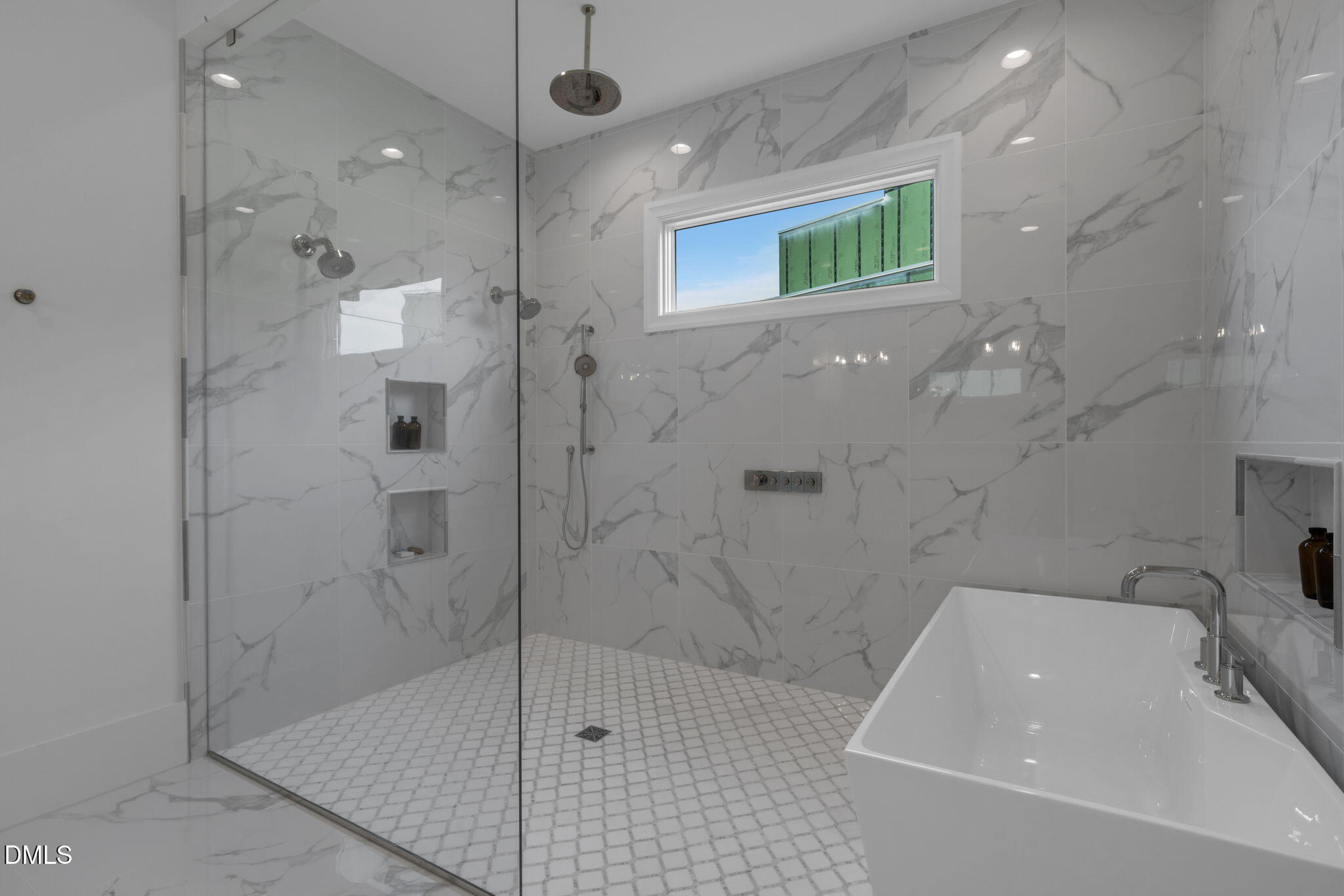 1609 Legacy Ridge Lane