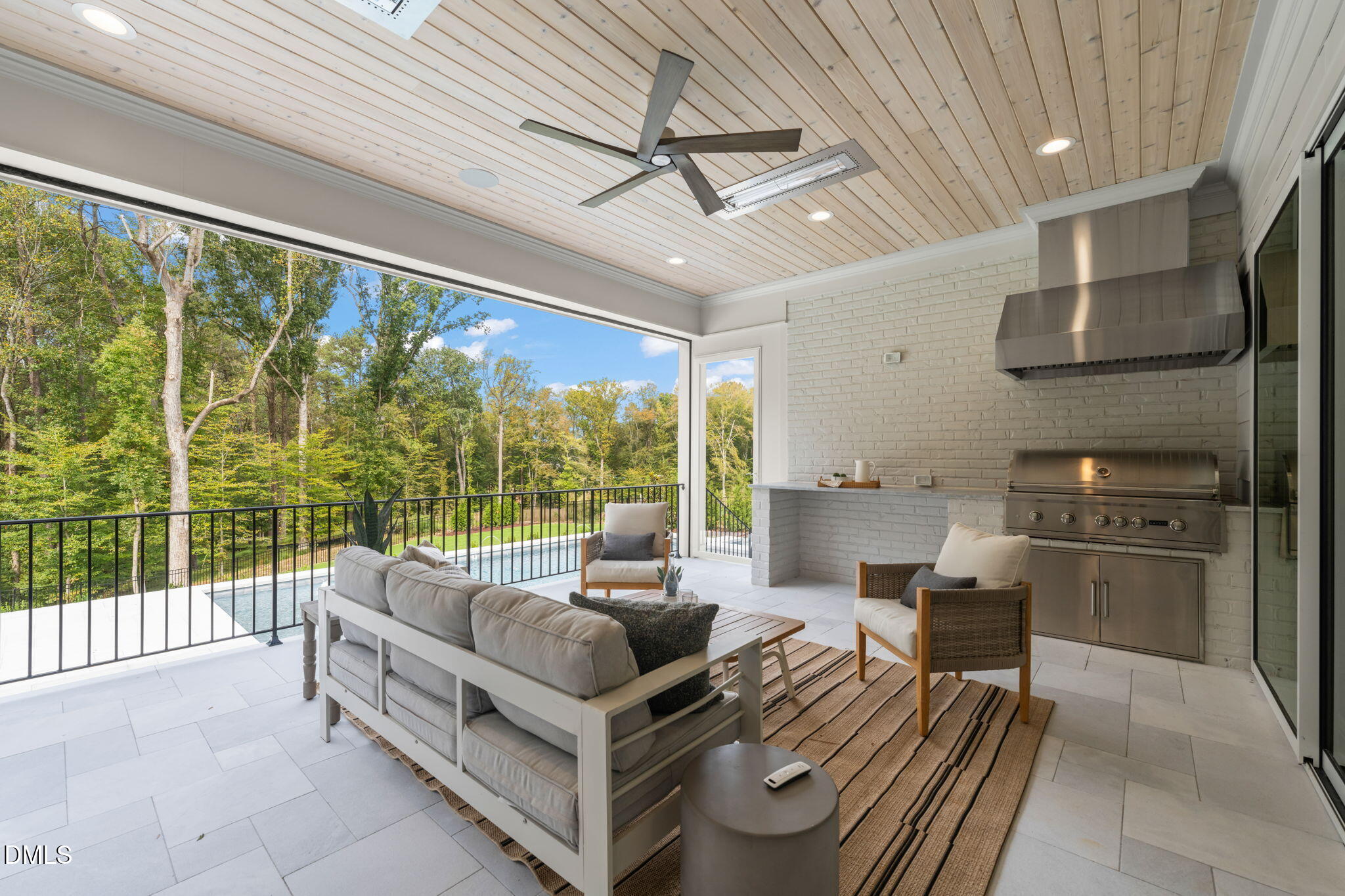 1609 Legacy Ridge Lane