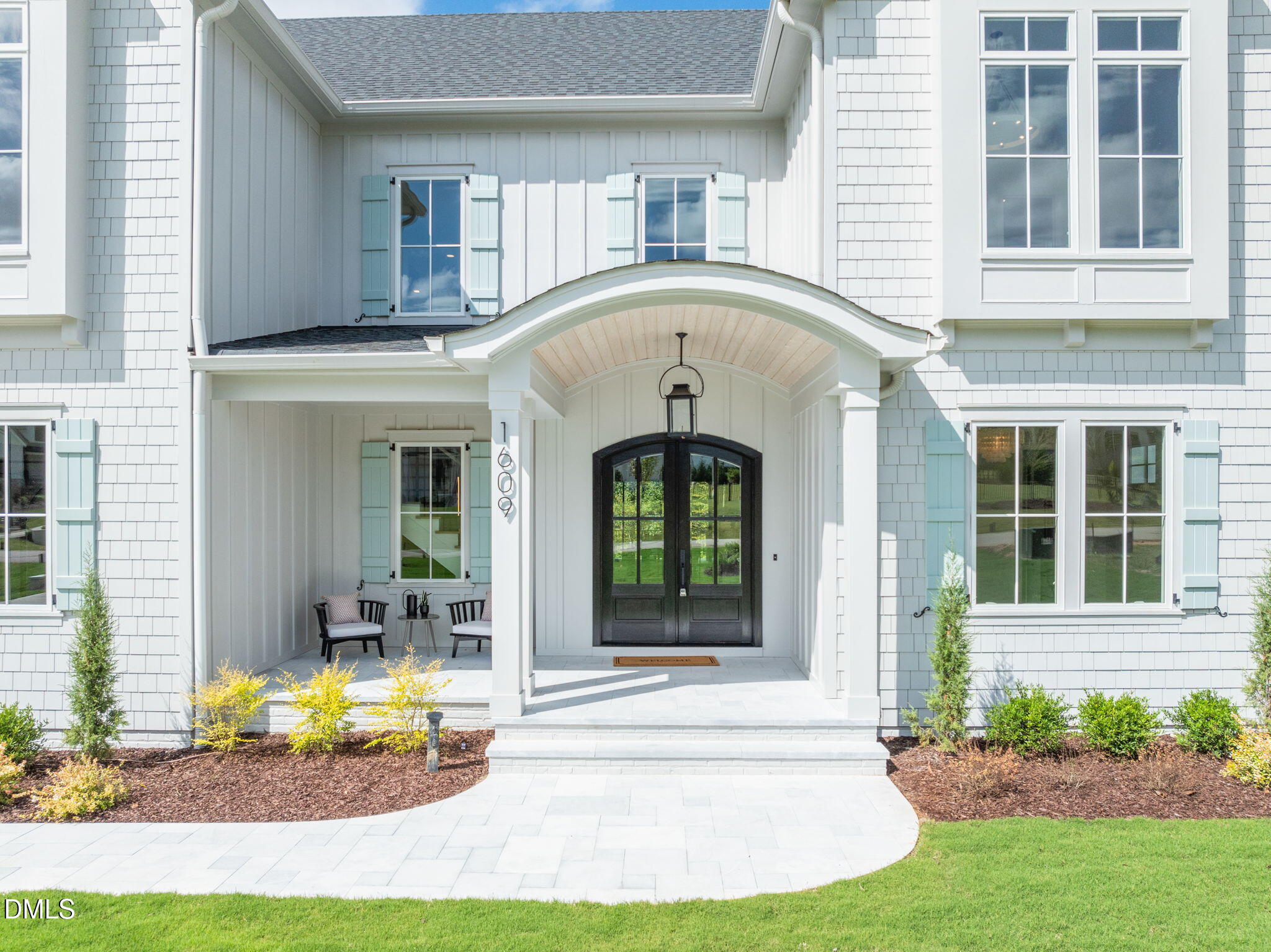1609 Legacy Ridge Lane