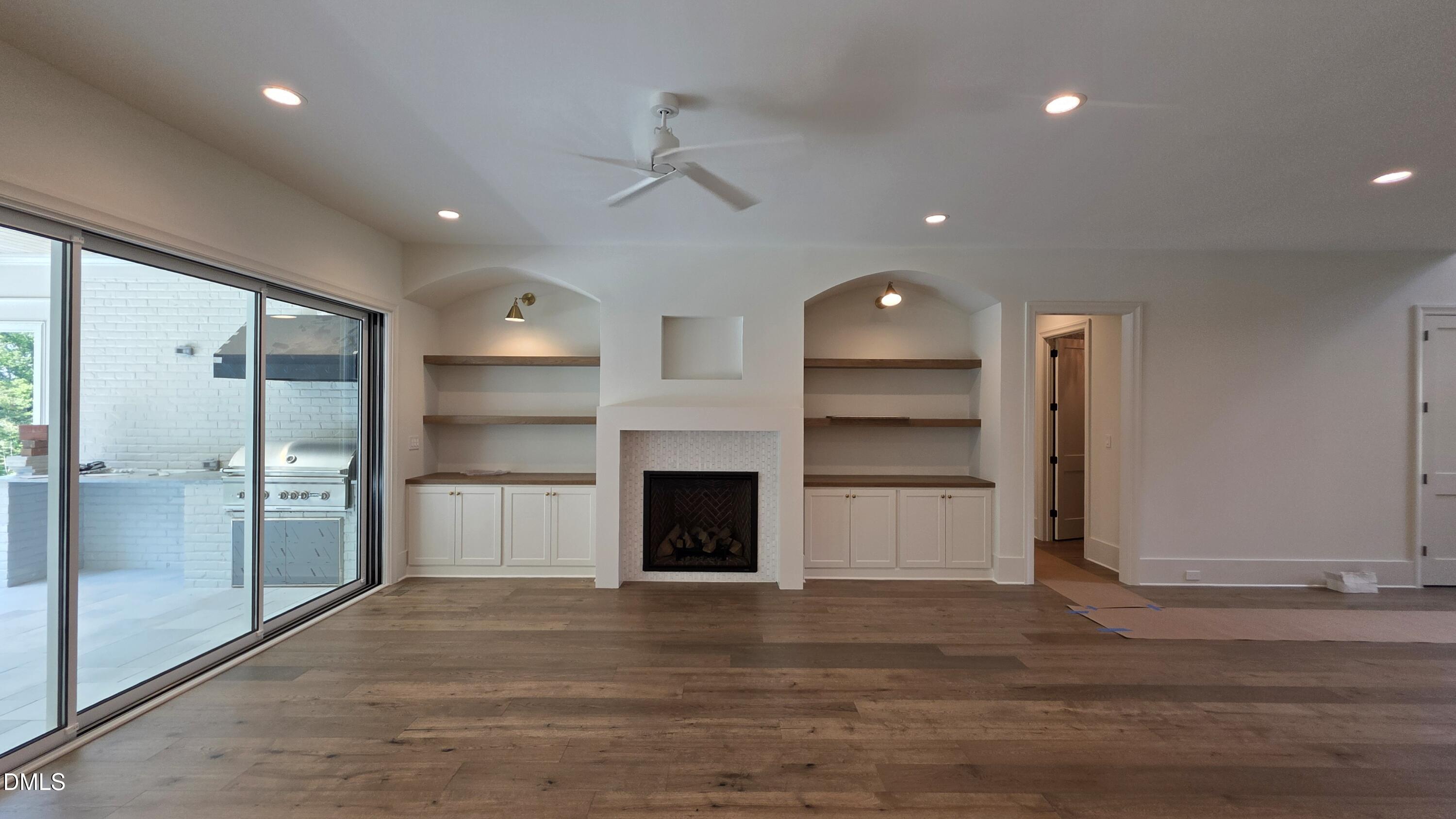 1609 Legacy Ridge Lane