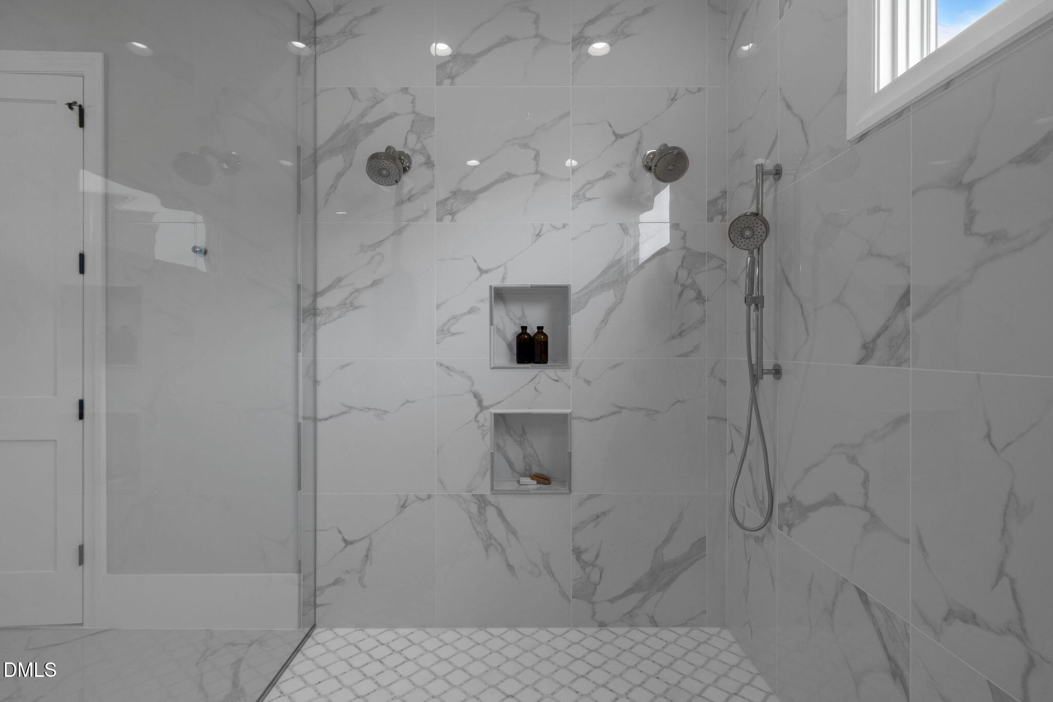 1609 Legacy Ridge Lane