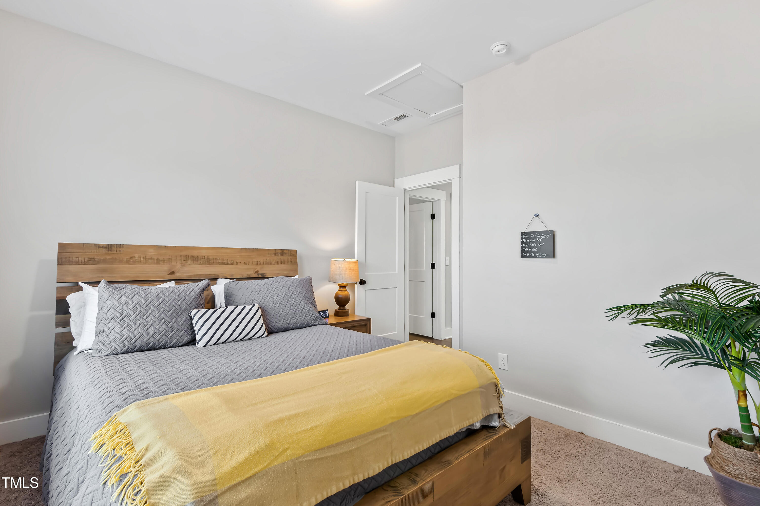 132 Palmer Point Way