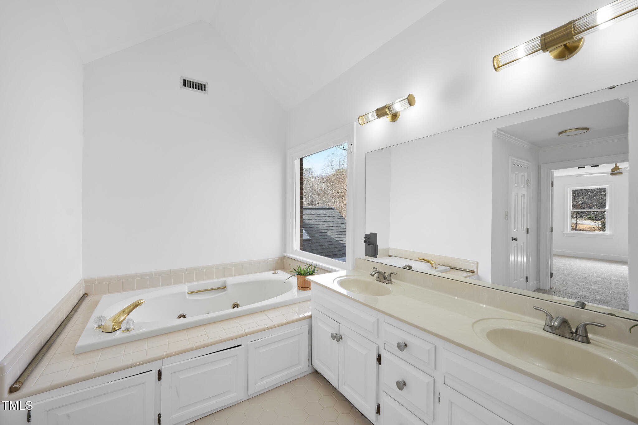 1800 Deer Fern Drive