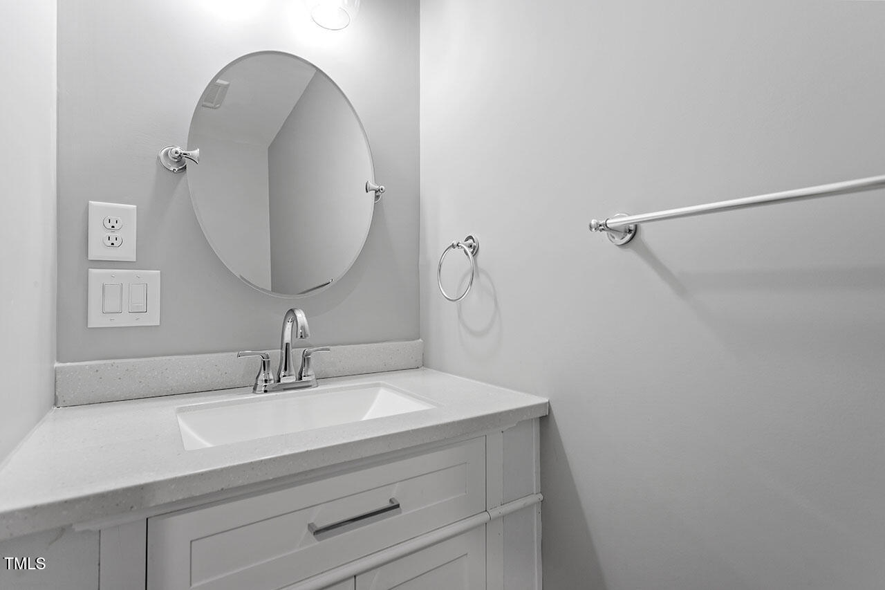 520 S Bloodworth Street