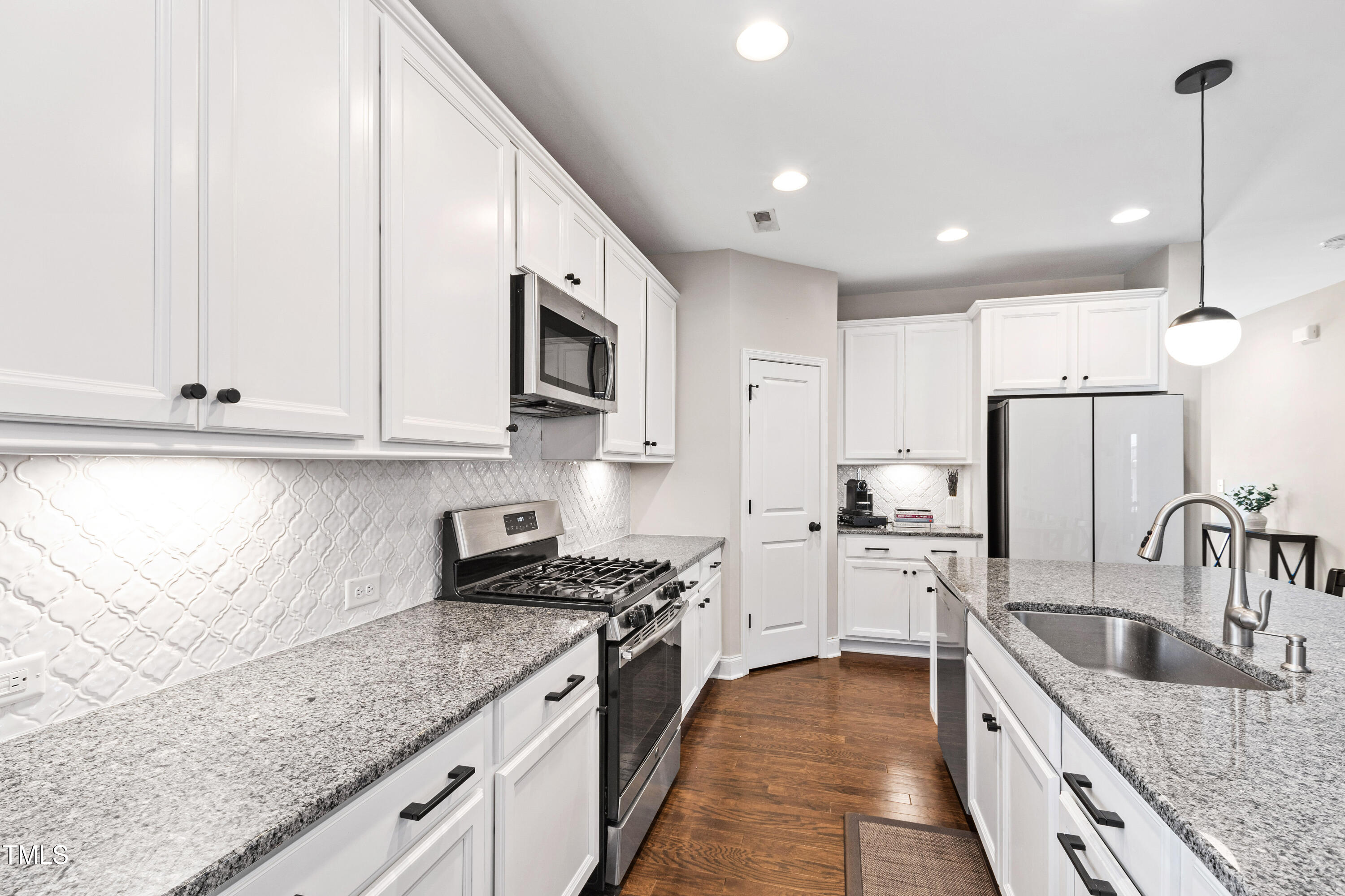 313 Crossland Drive