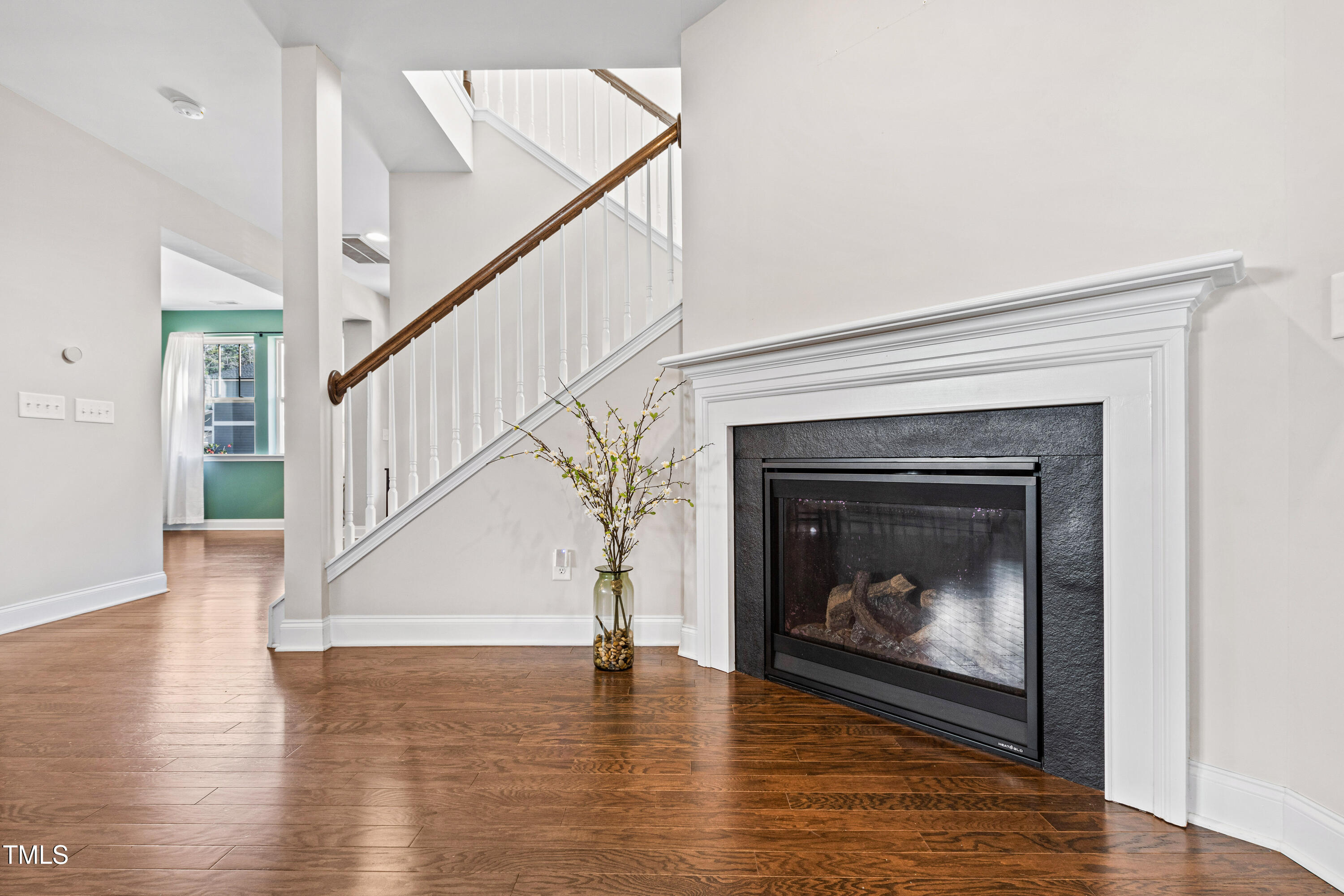 313 Crossland Drive
