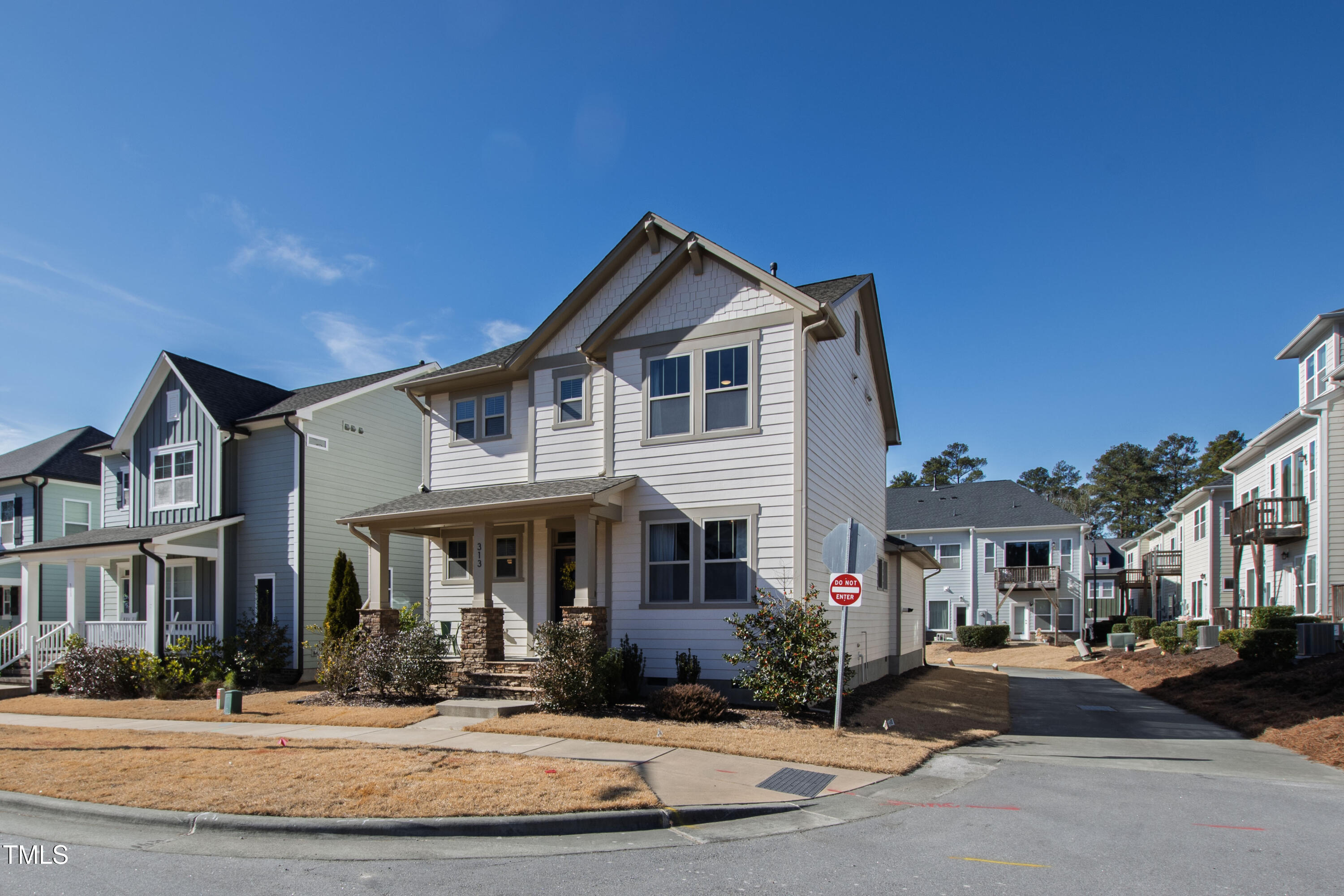 313 Crossland Drive