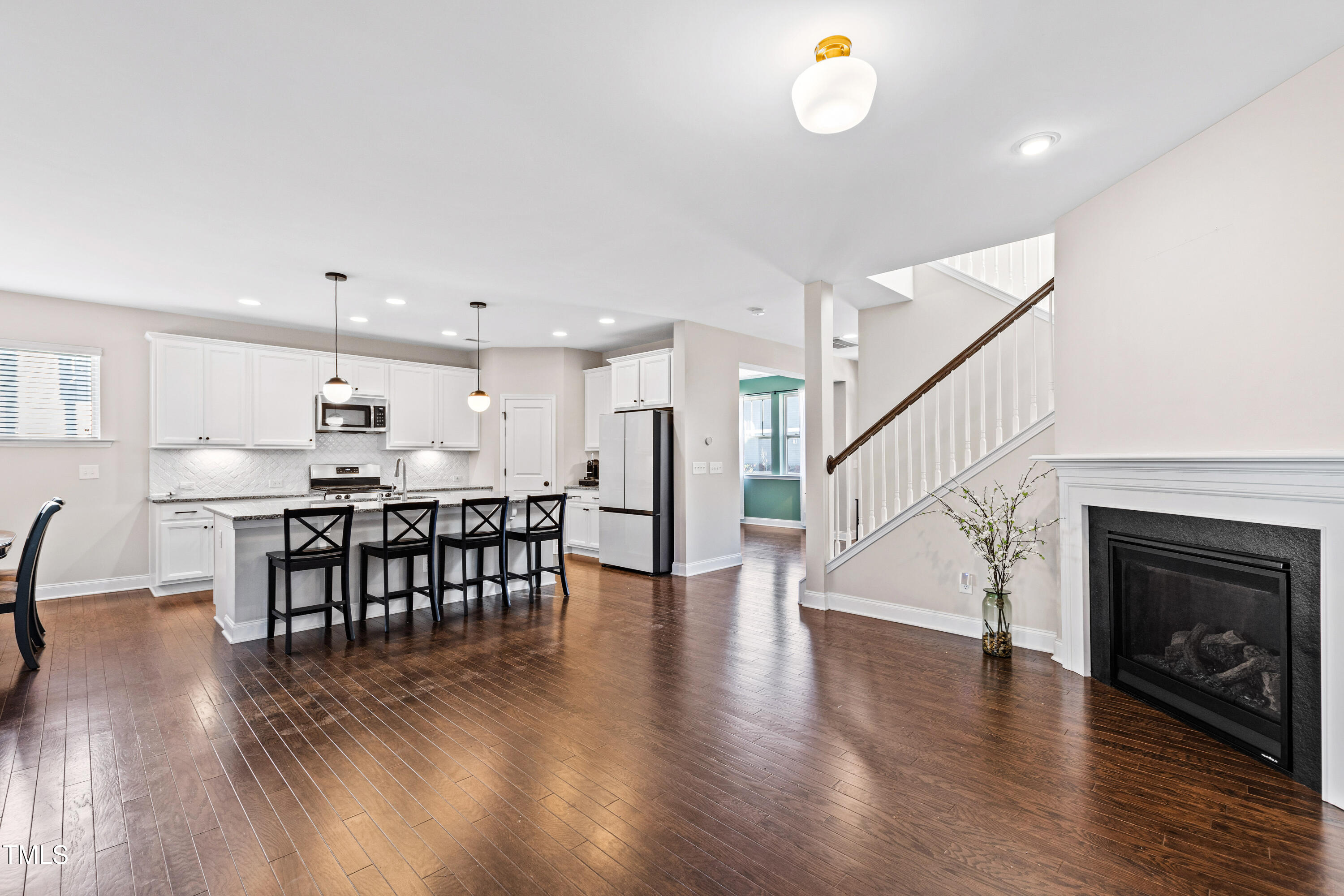 313 Crossland Drive