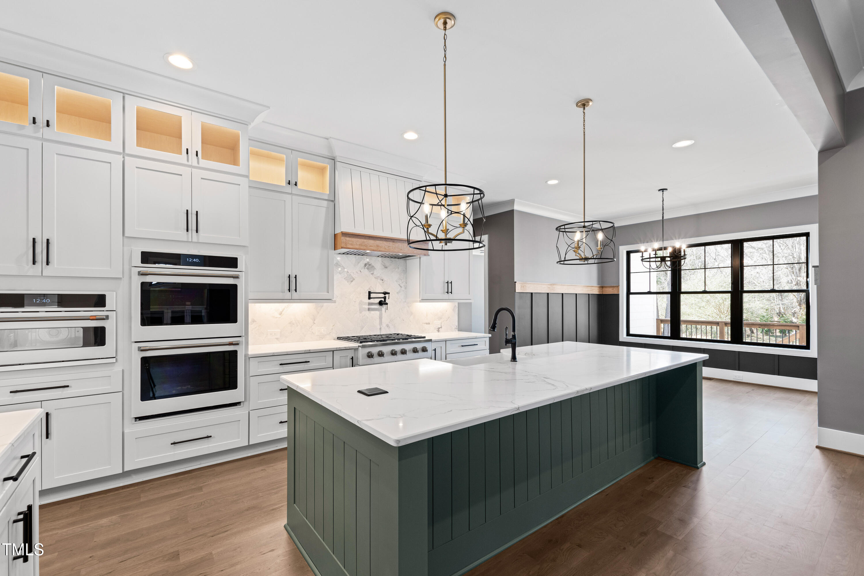 8621 Bishop Pine Lane