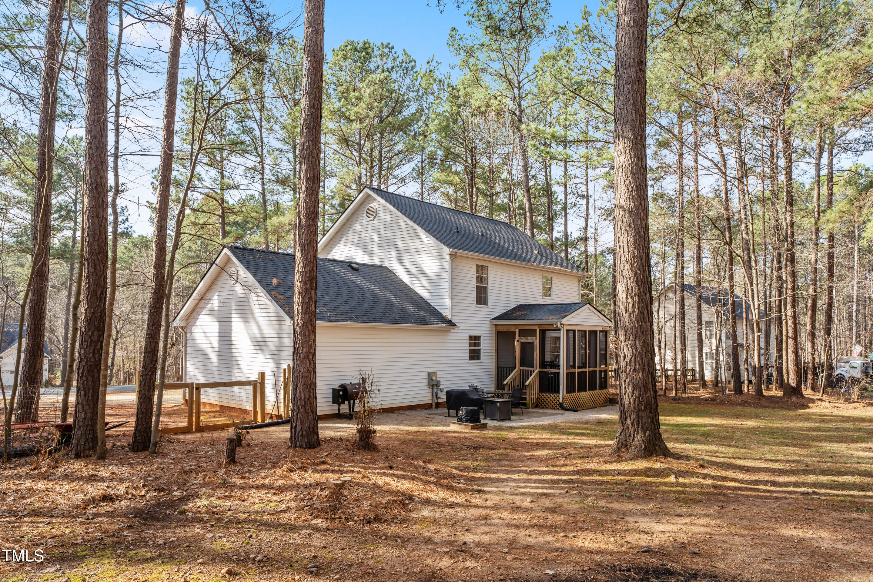 350 Longwood Drive