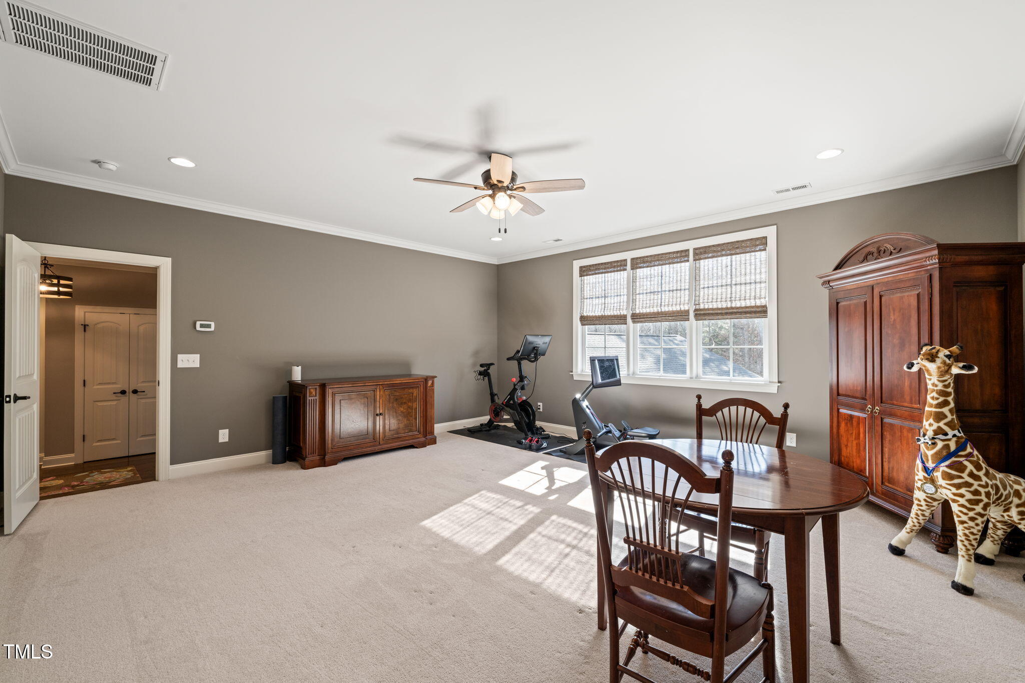 1301 Mackinaw Drive