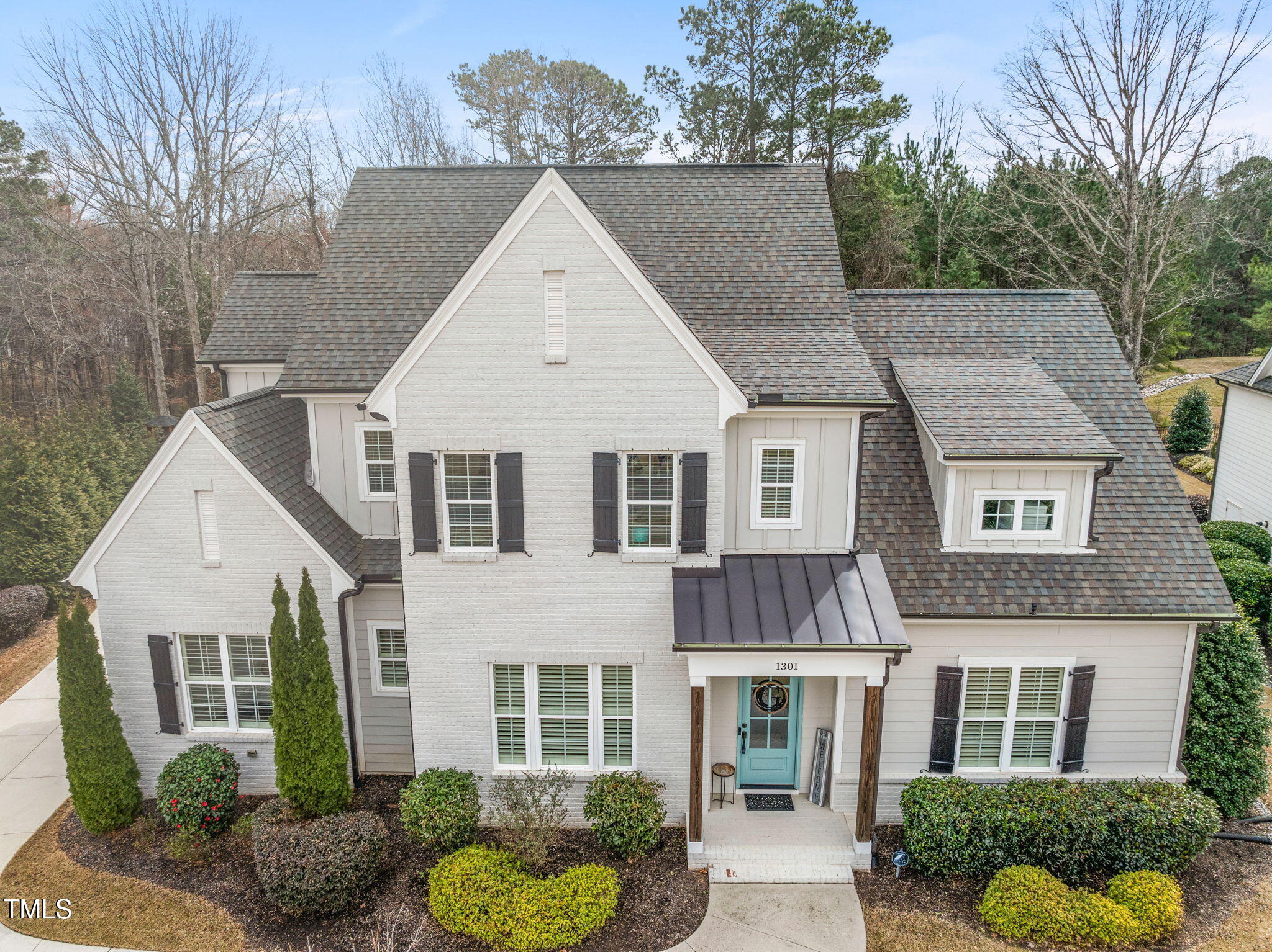 1301 Mackinaw Drive