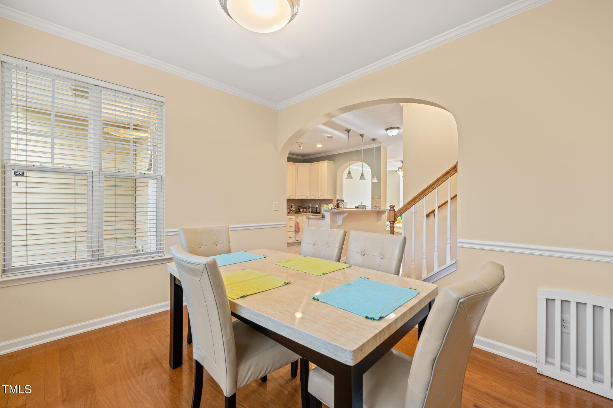 5923 Cameo Glass Way