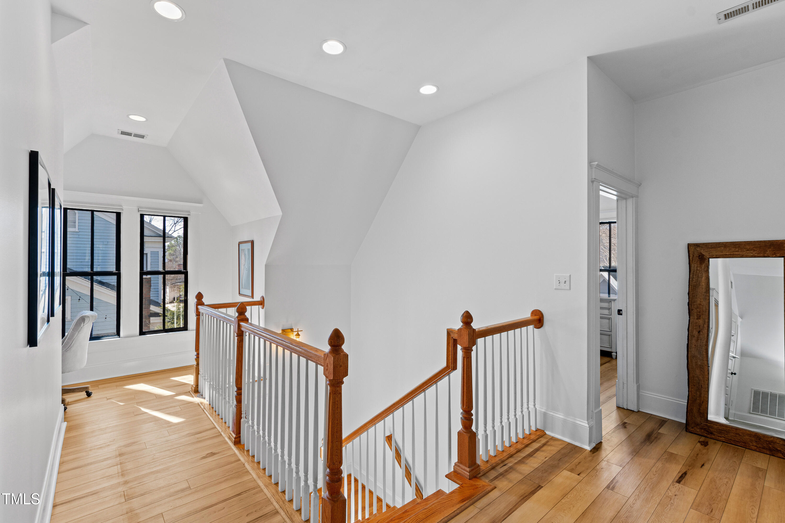 207 Linden Avenue
