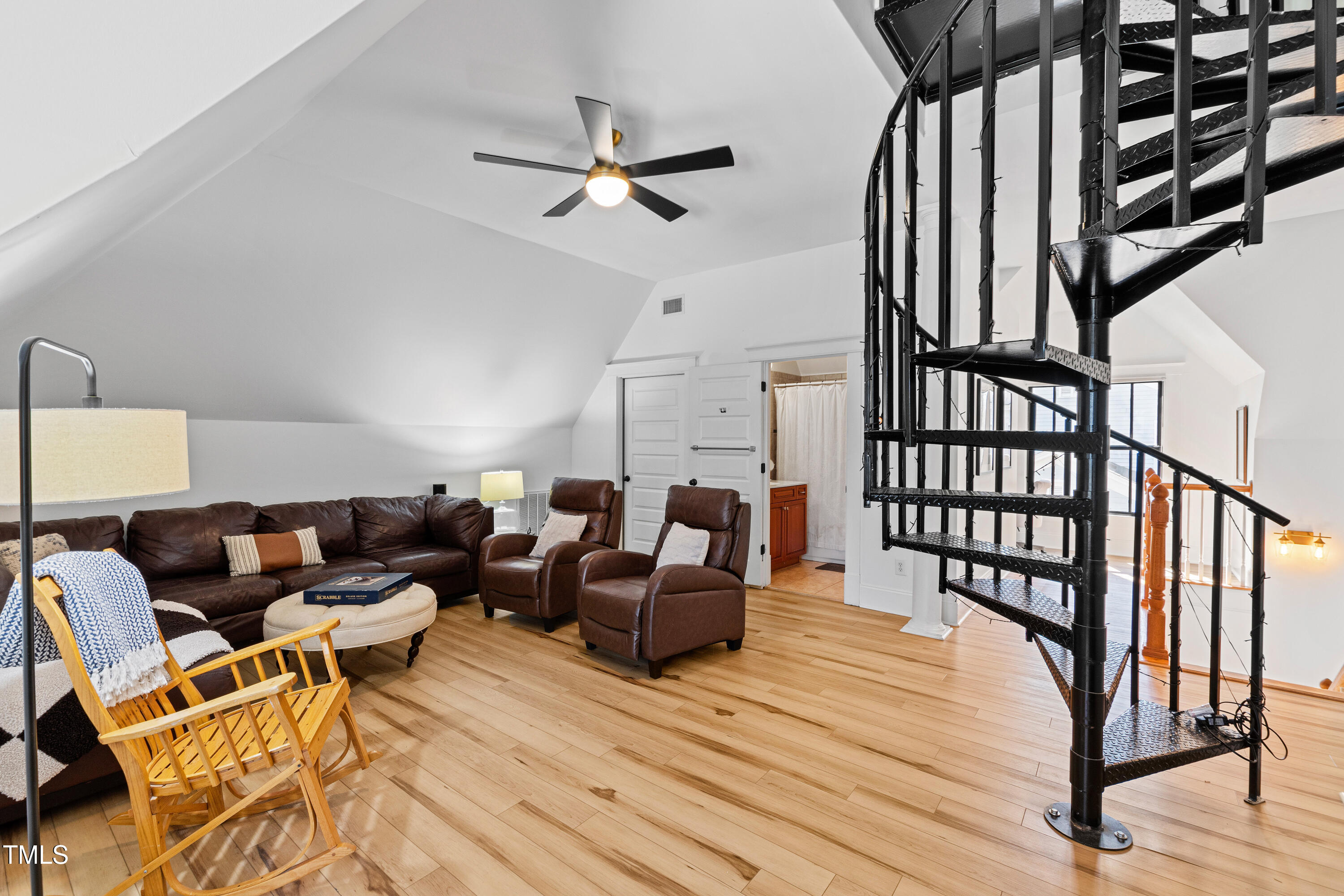 207 Linden Avenue