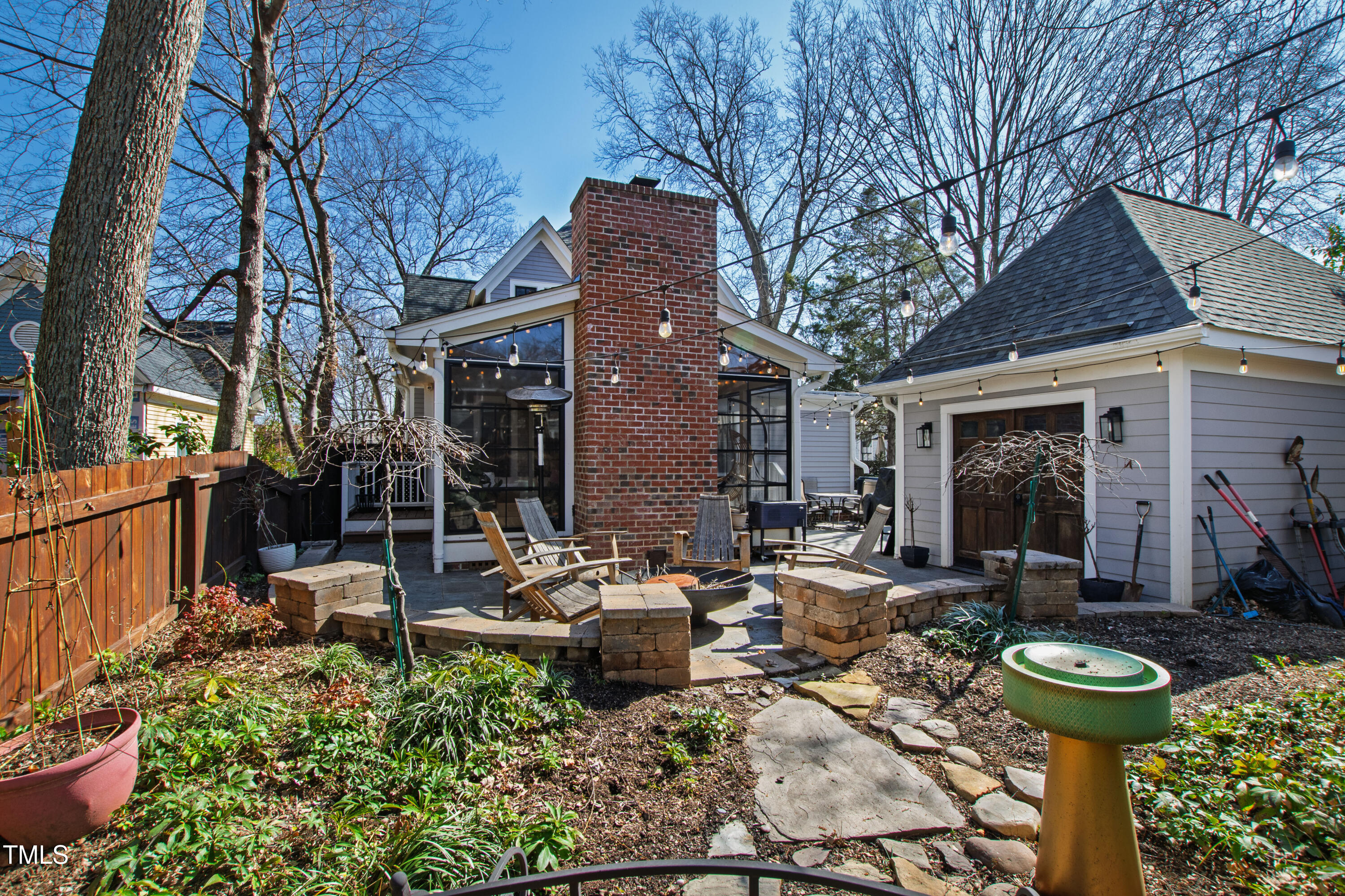 207 Linden Avenue