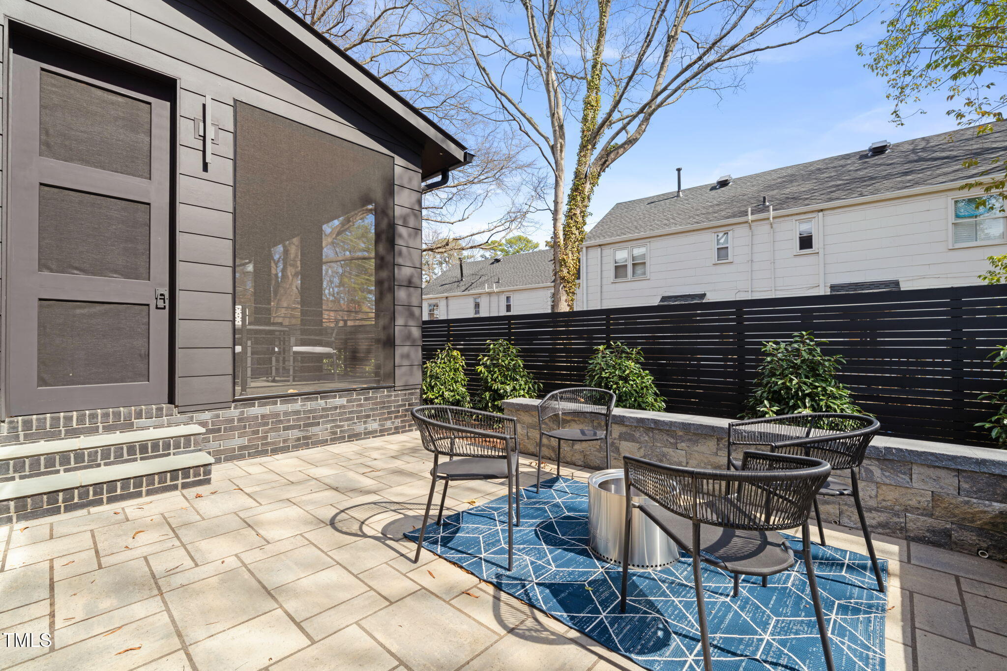 838 Woodburn Road