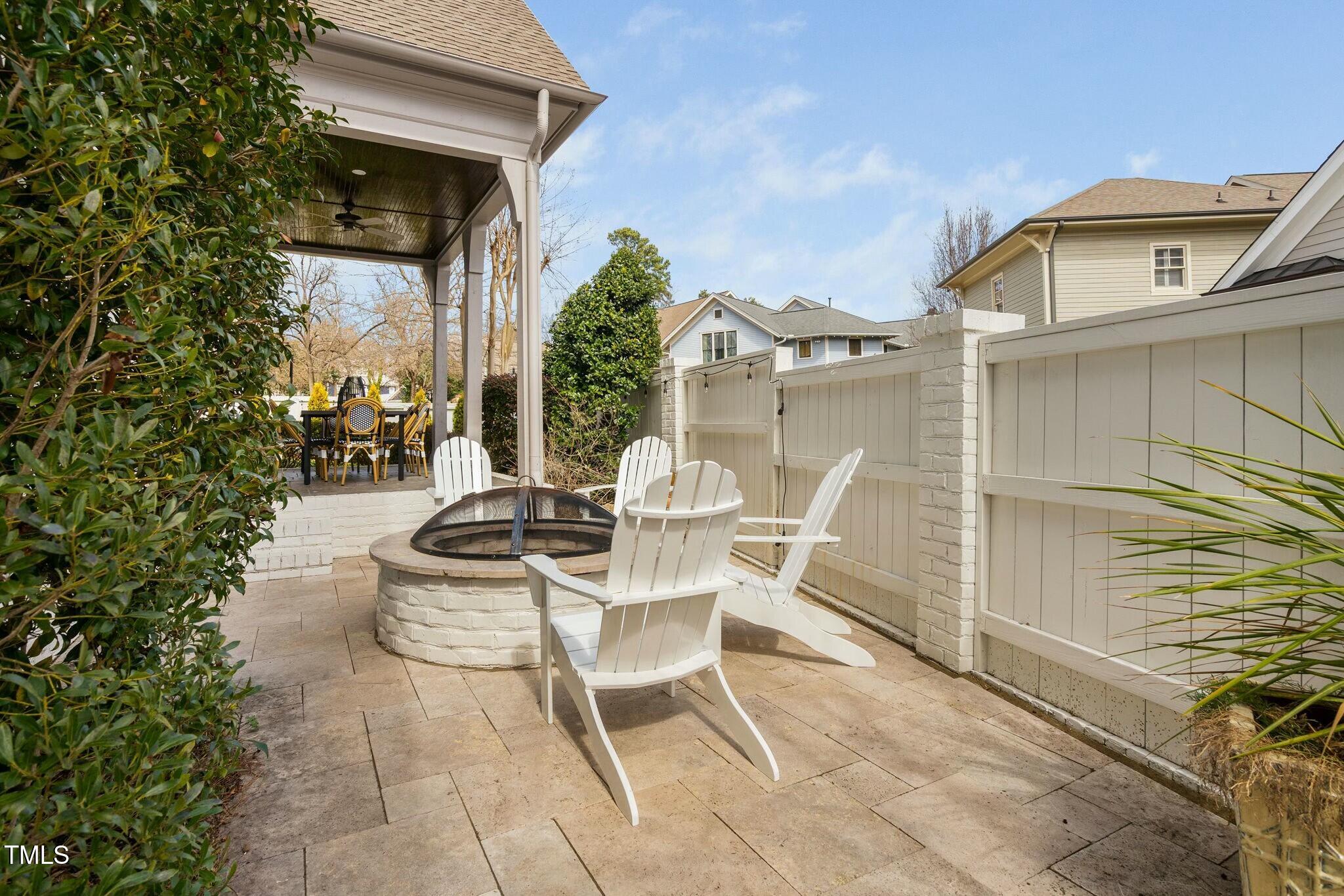 543 Guilford Circle