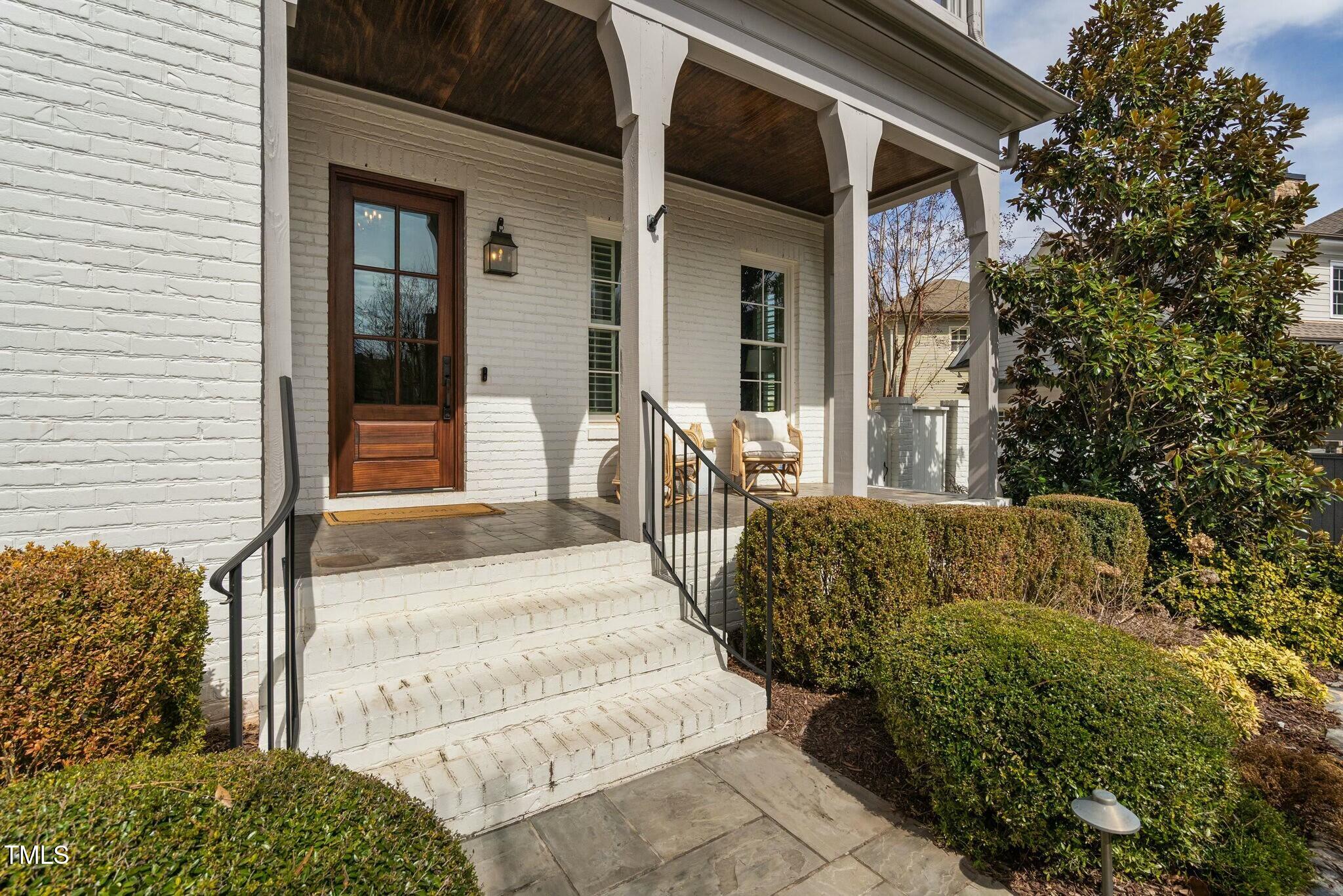 543 Guilford Circle